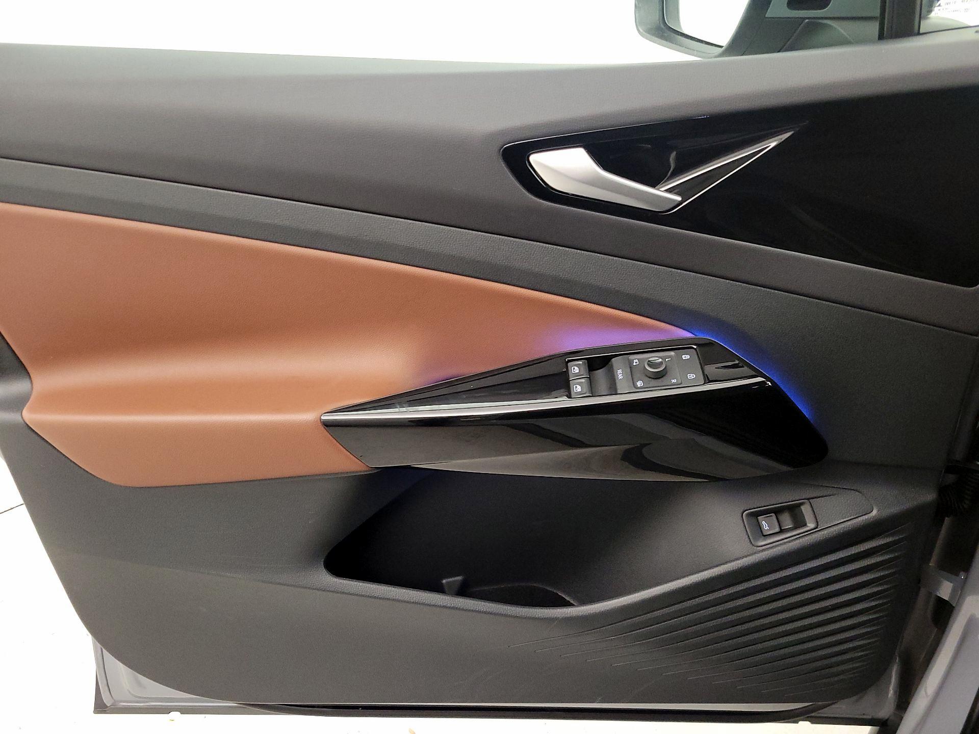 Thumbnail: 2022 Volkswagen ID.4 - 12