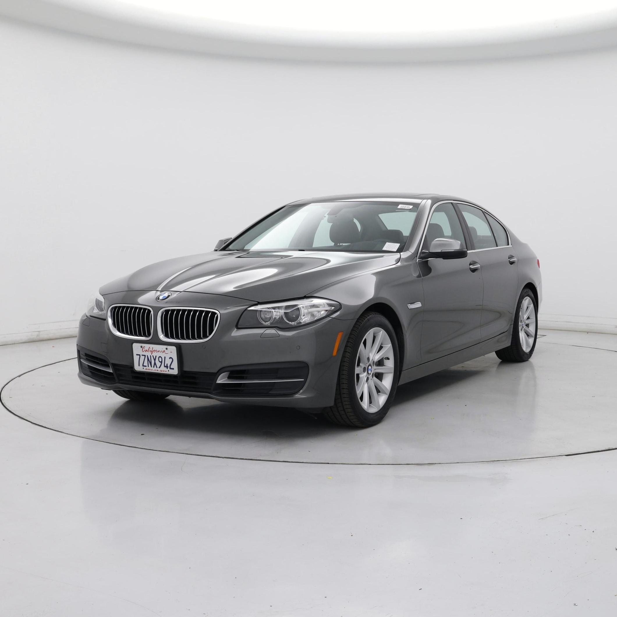 Thumbnail: 2014 BMW 5 Series - 4