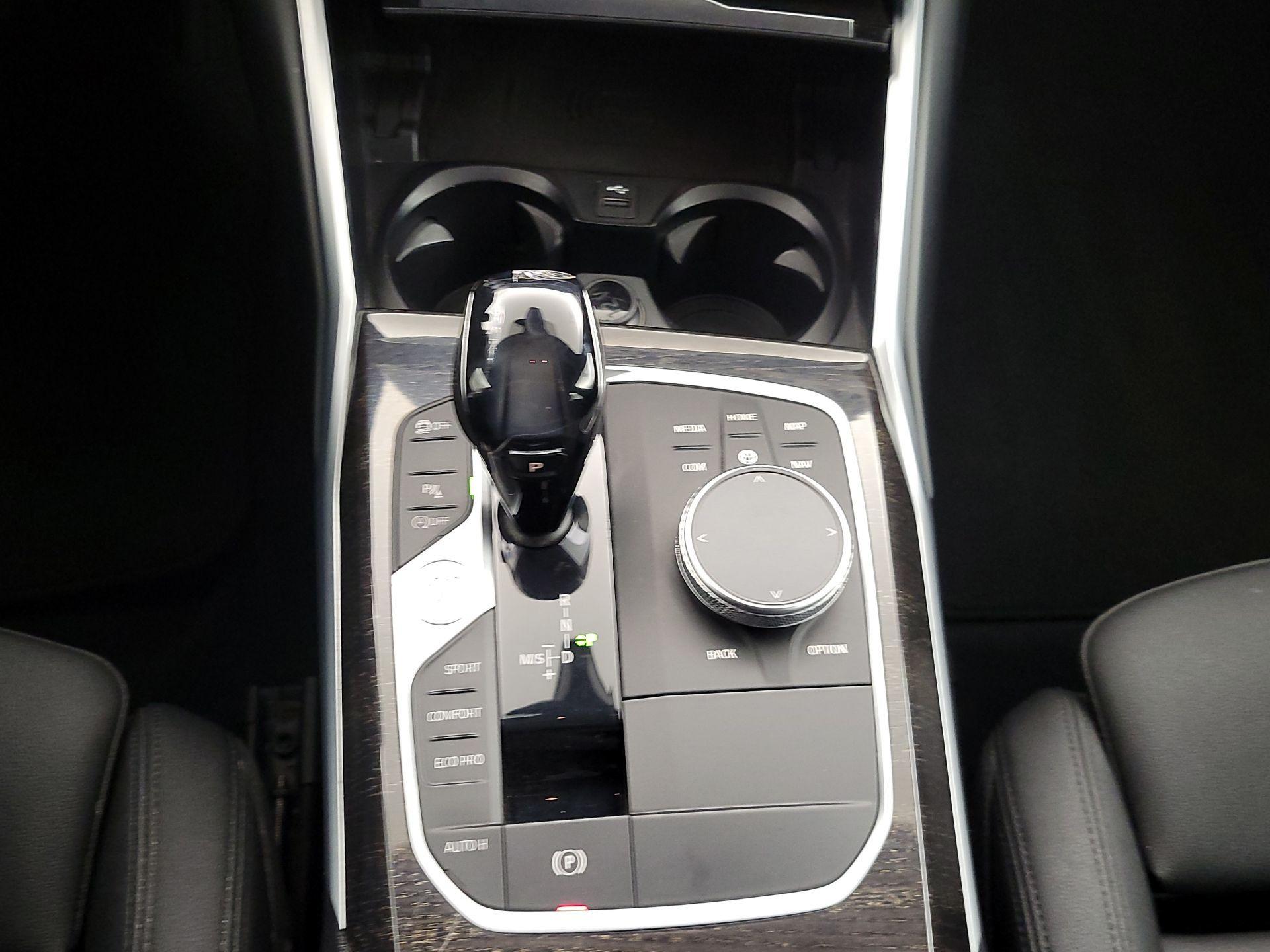Thumbnail: 2020 BMW 3 Series - 18