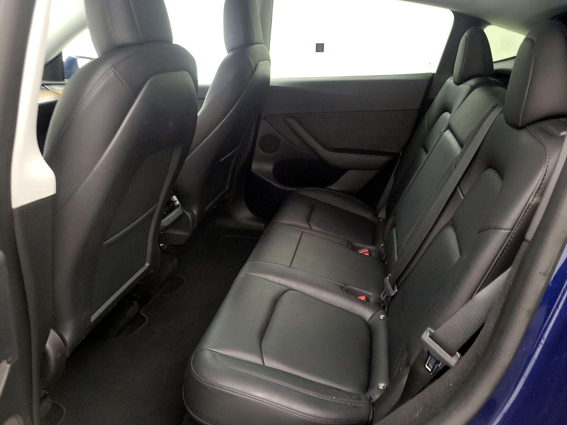 Thumbnail: 2022 Tesla Model Y - 19