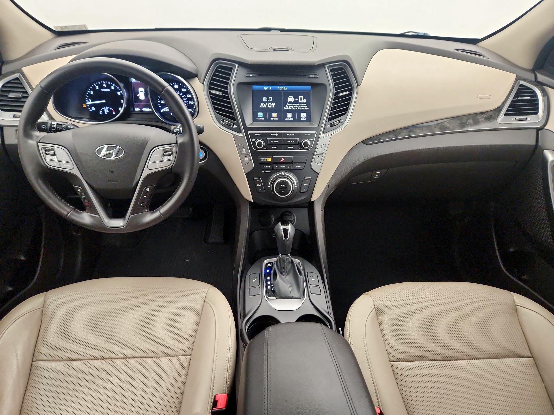 Thumbnail: 2017 Hyundai Santa Fe - 9