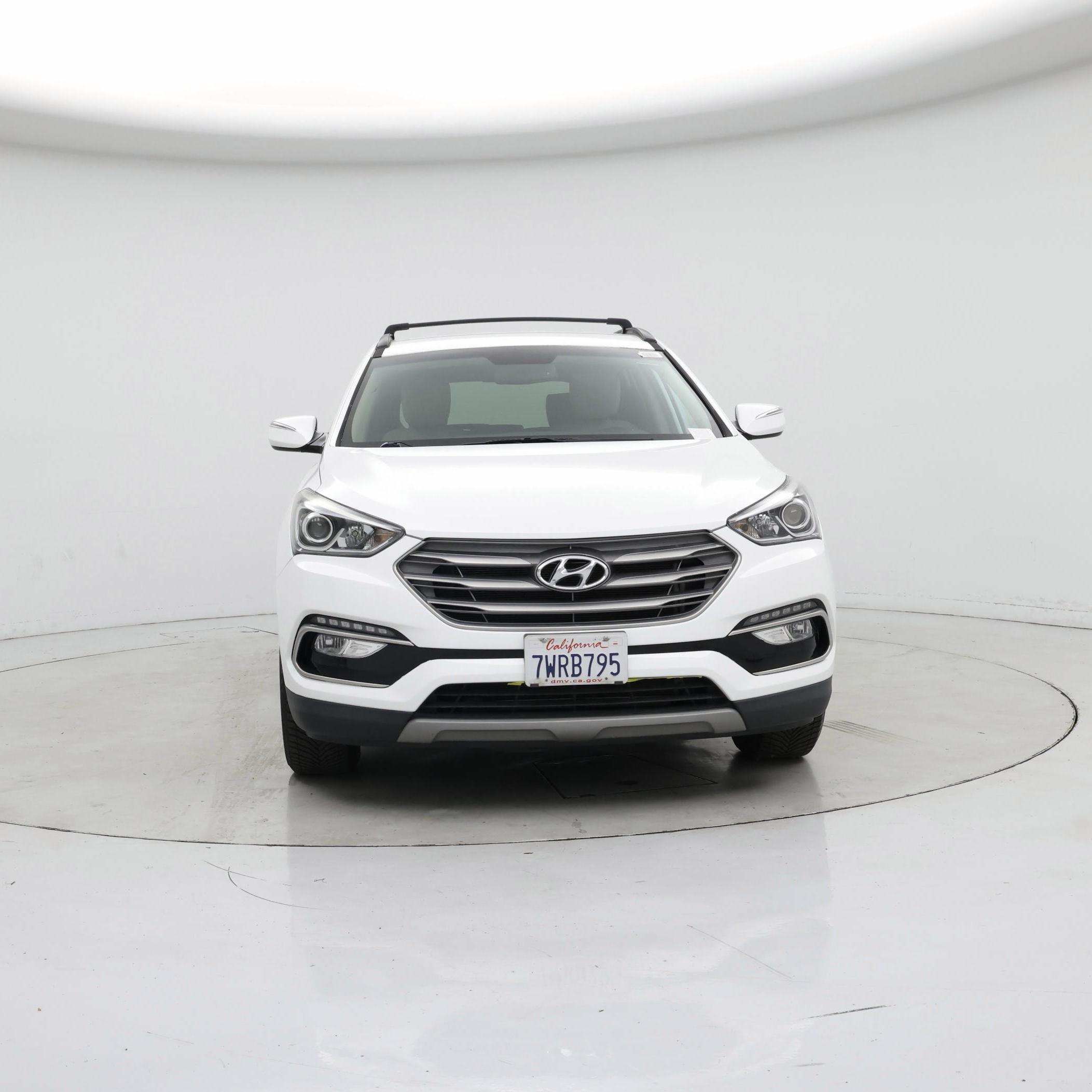 Thumbnail: 2017 Hyundai Santa Fe - 5