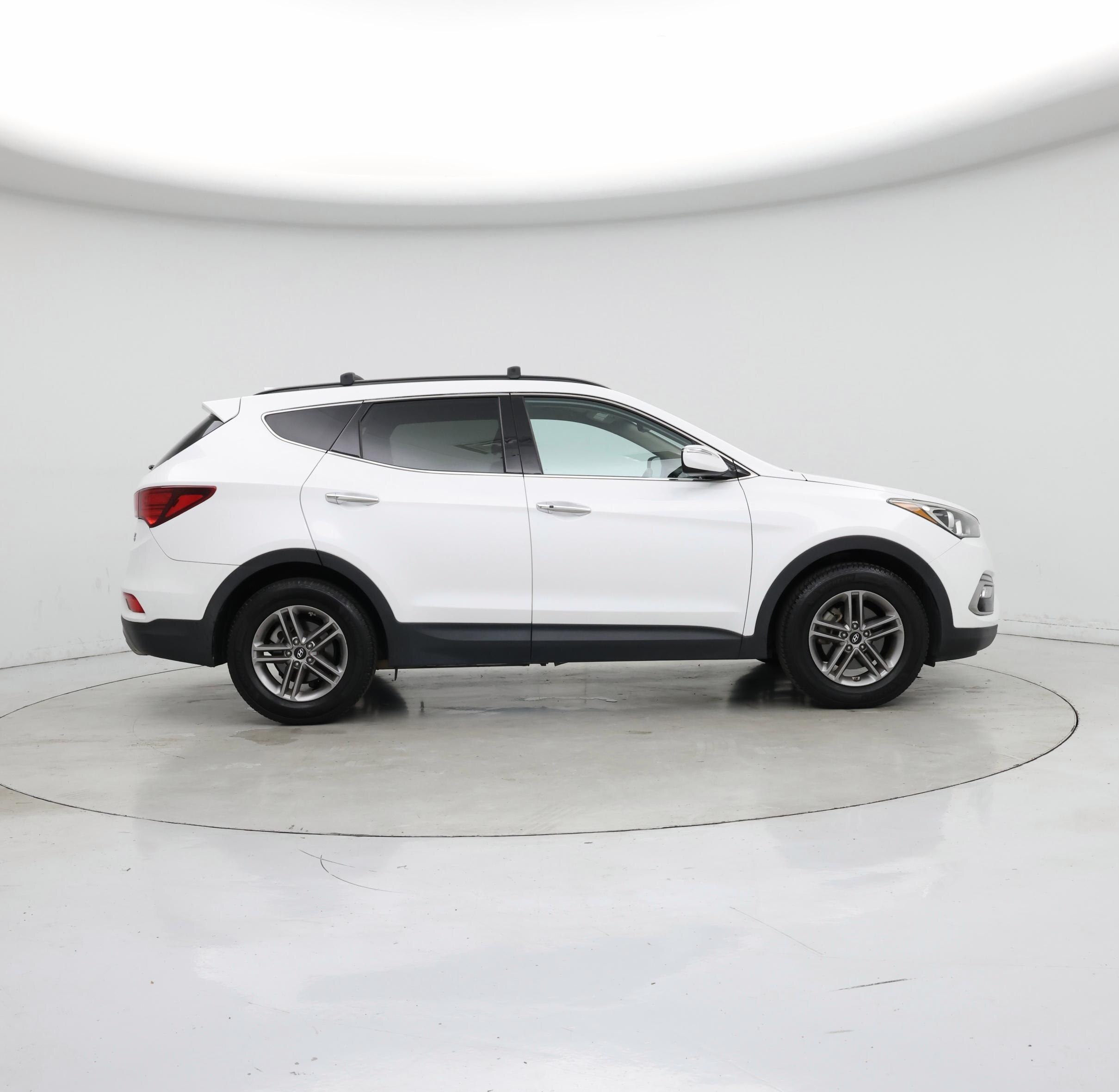 Thumbnail: 2017 Hyundai Santa Fe - 7