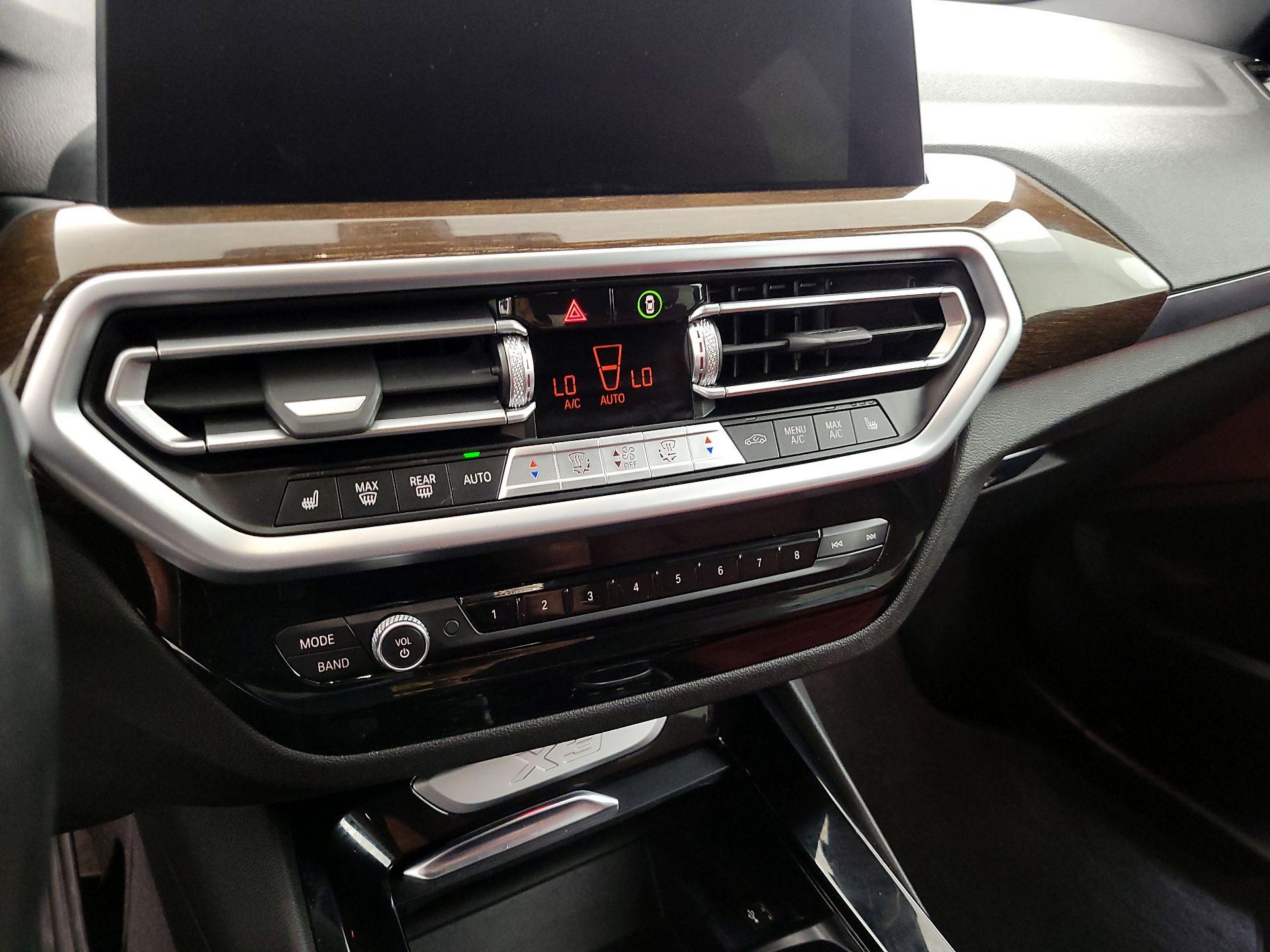 Thumbnail: 2022 BMW X3 - 17