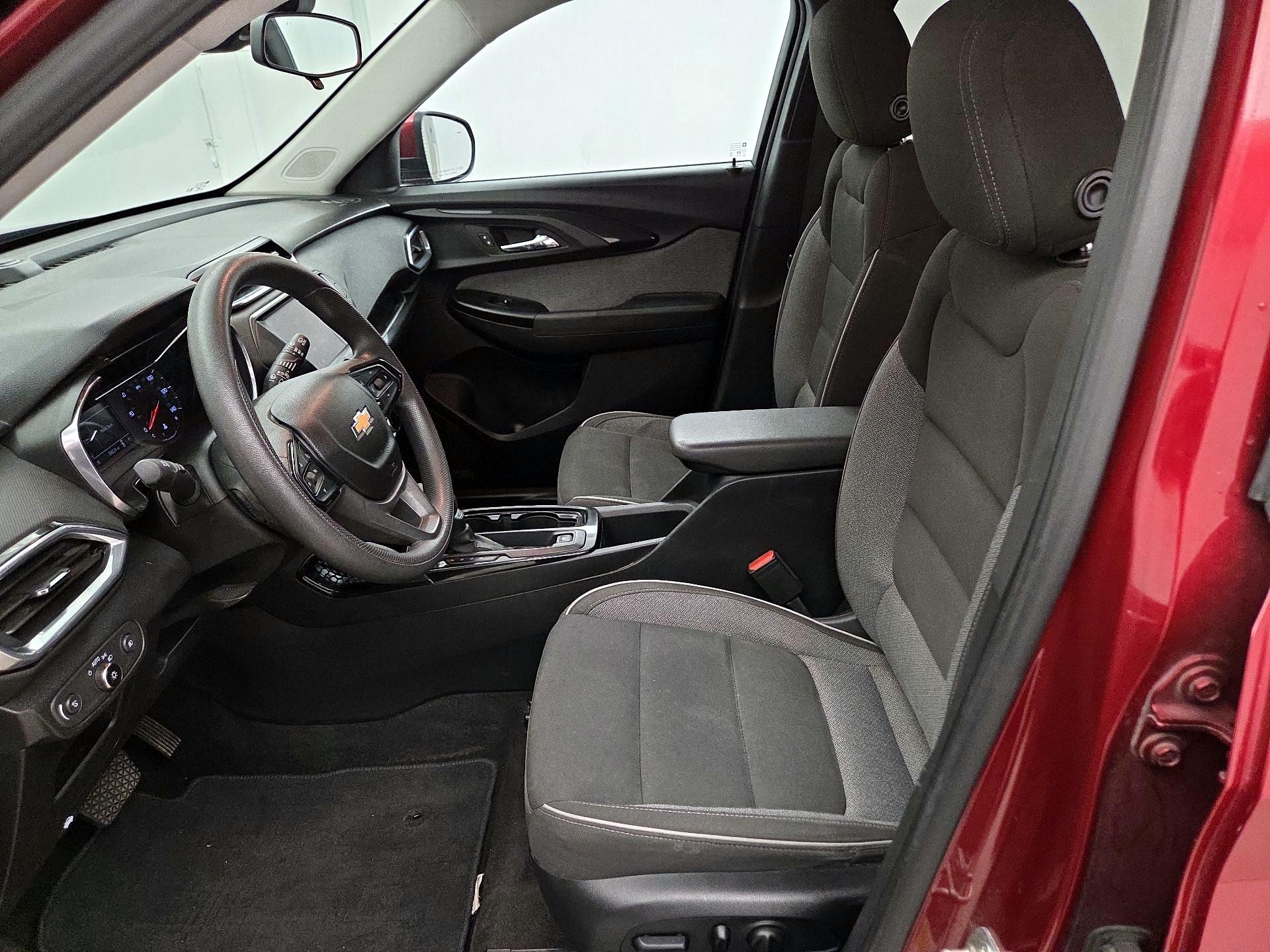Thumbnail: 2022 Chevrolet TrailBlazer - 11