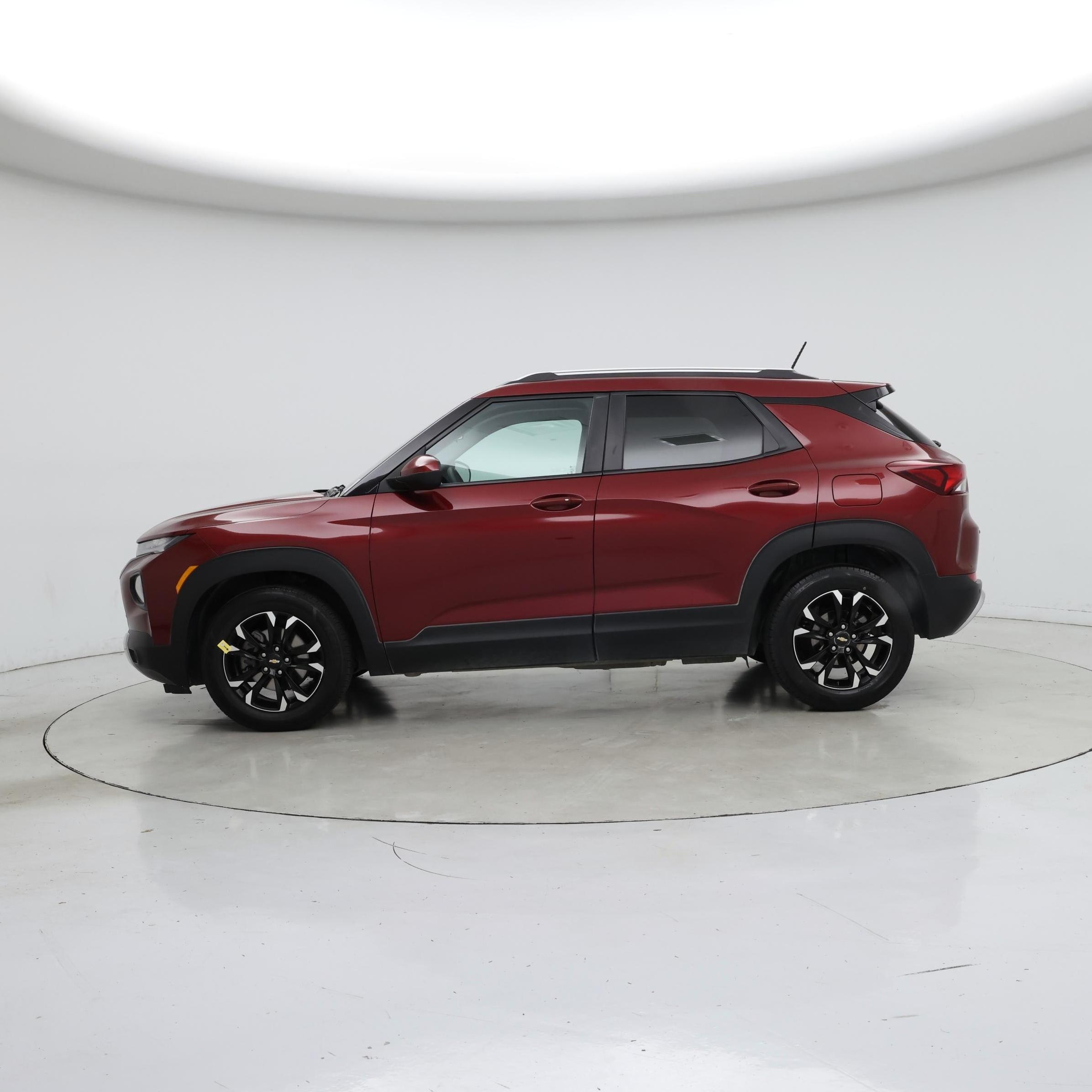 Thumbnail: 2022 Chevrolet TrailBlazer - 3