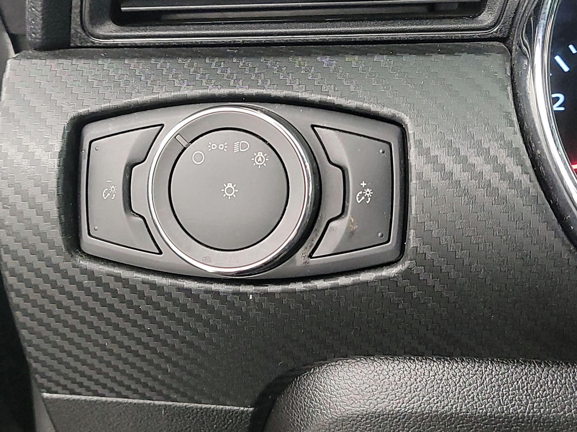 Thumbnail: 2017 Ford Mustang - 13