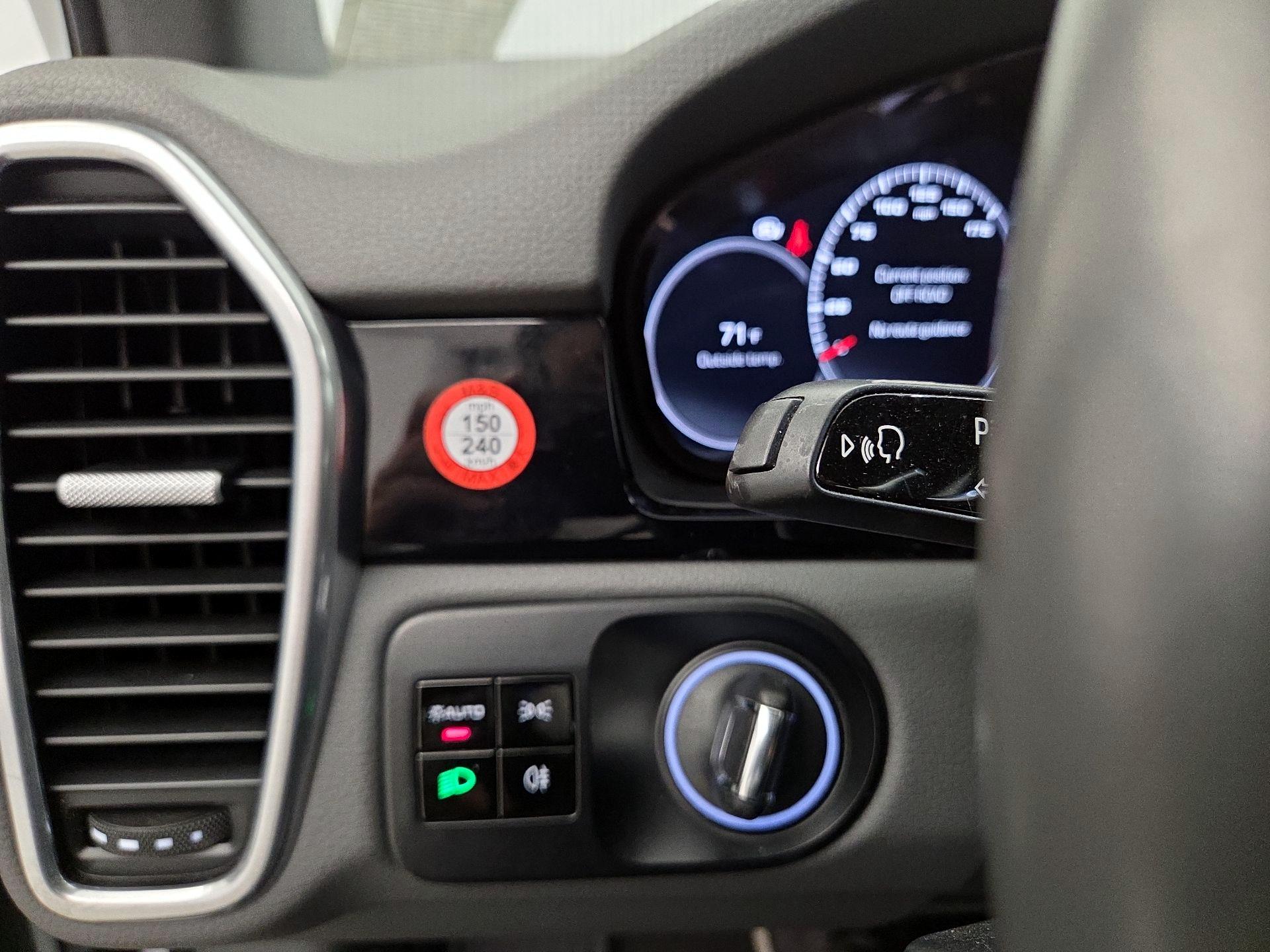 Thumbnail: 2019 Porsche Cayenne - 13