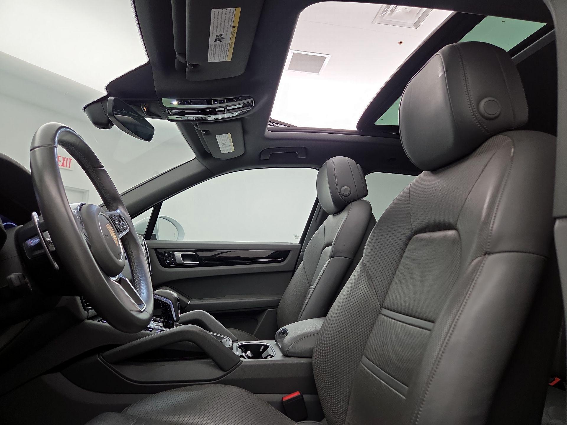 Thumbnail: 2019 Porsche Cayenne - 20