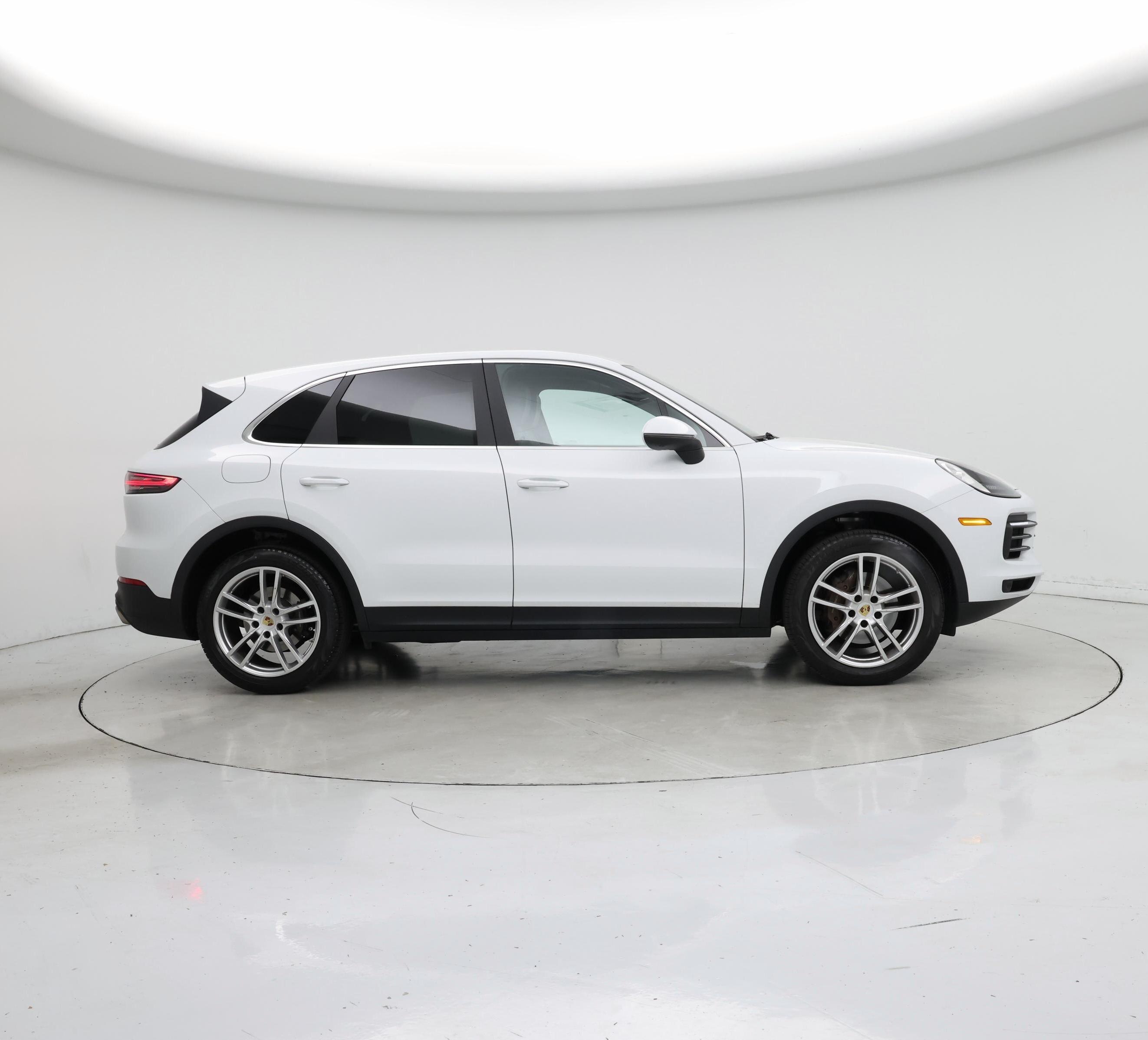 Thumbnail: 2019 Porsche Cayenne - 7