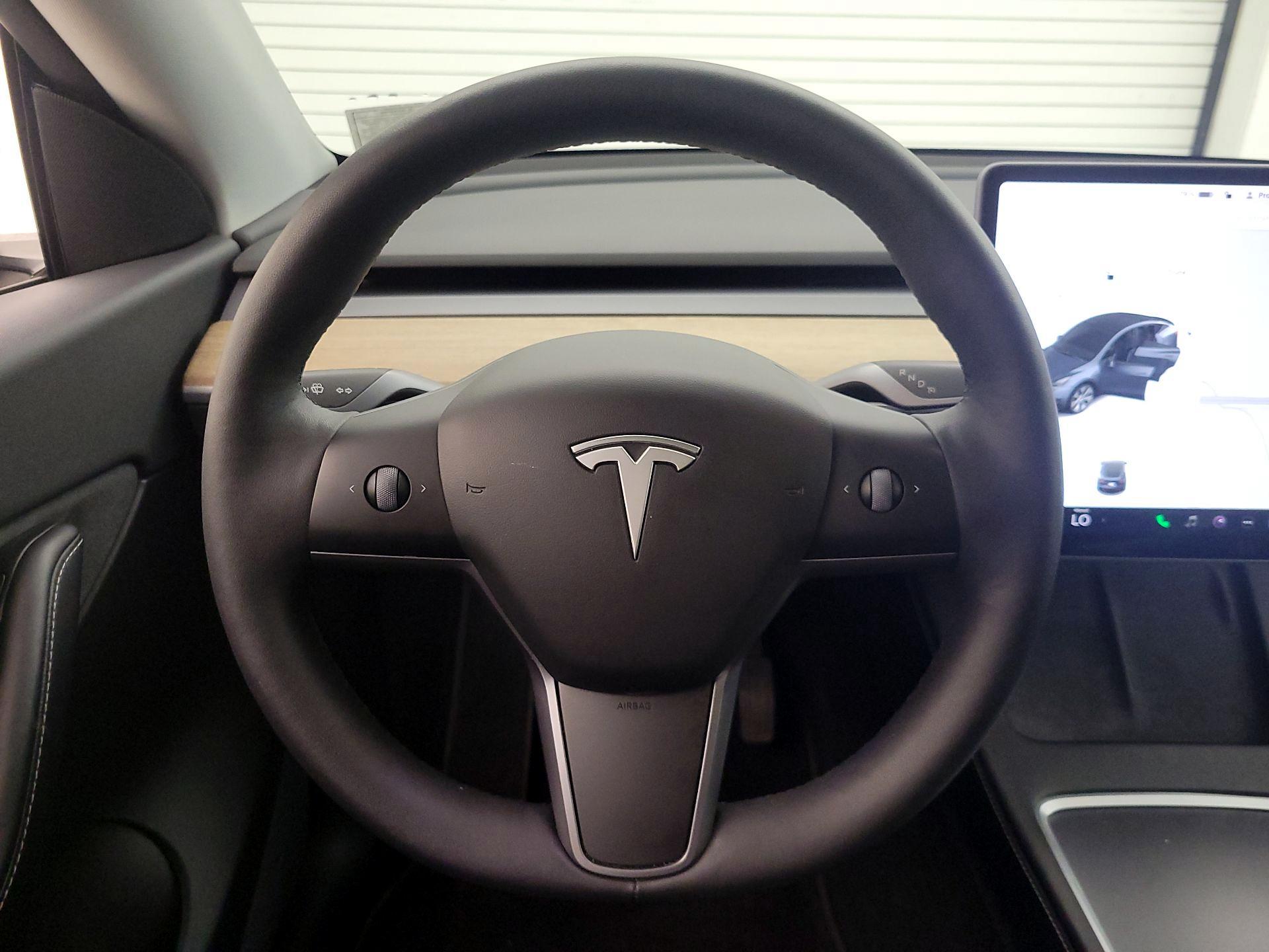 Thumbnail: 2021 Tesla Model Y - 10