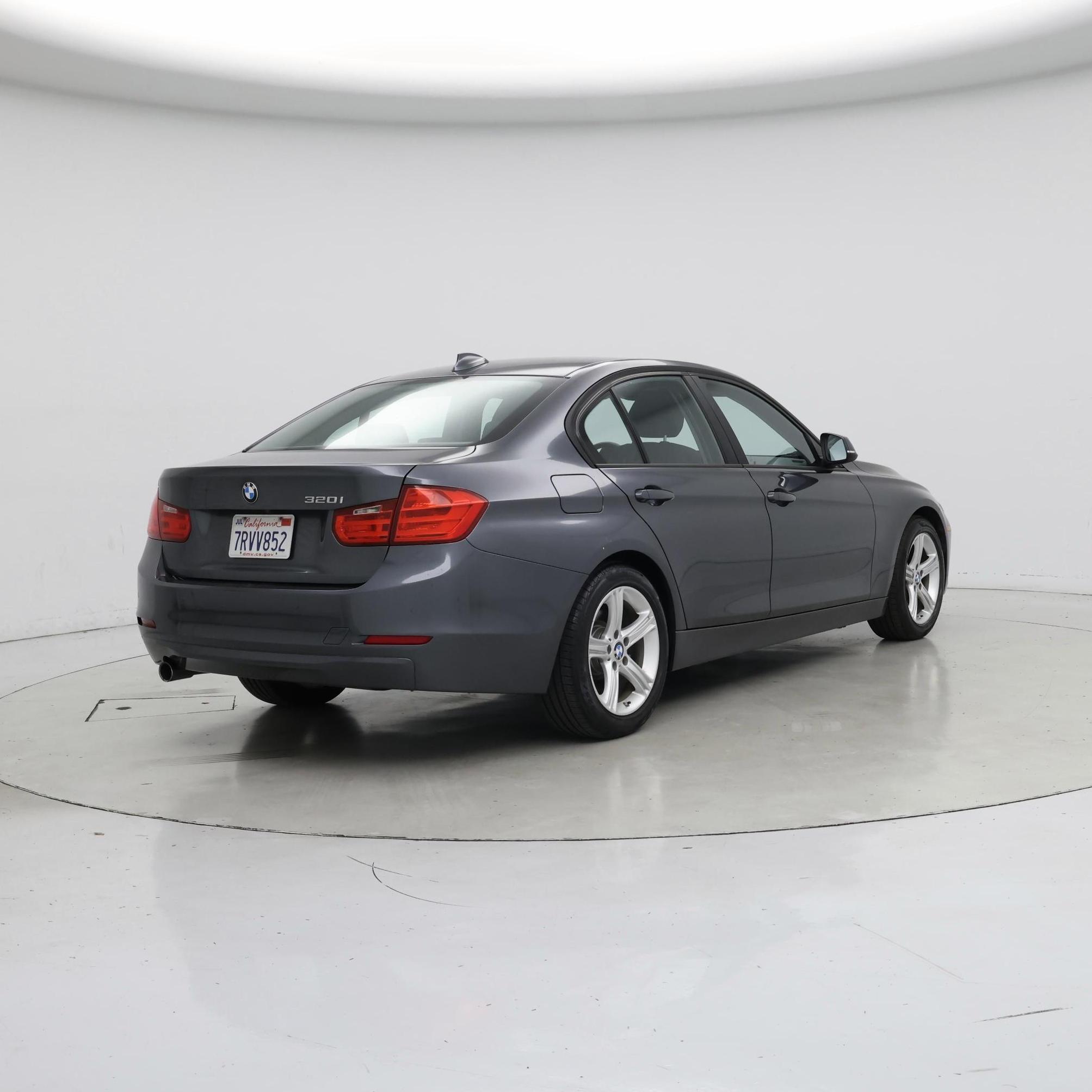 Thumbnail: 2015 BMW 3 Series - 8