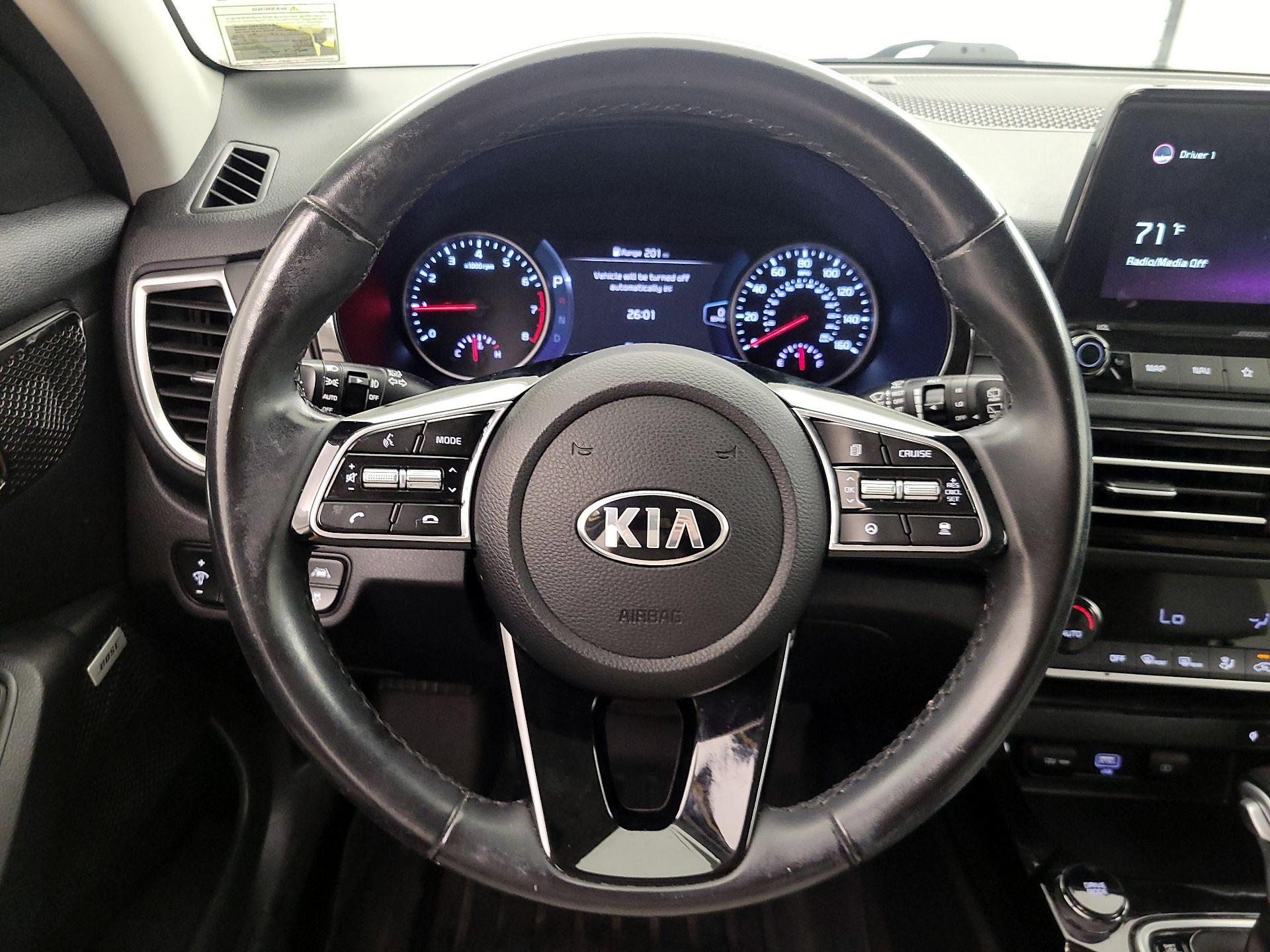 Thumbnail: 2021 Kia Seltos - 10