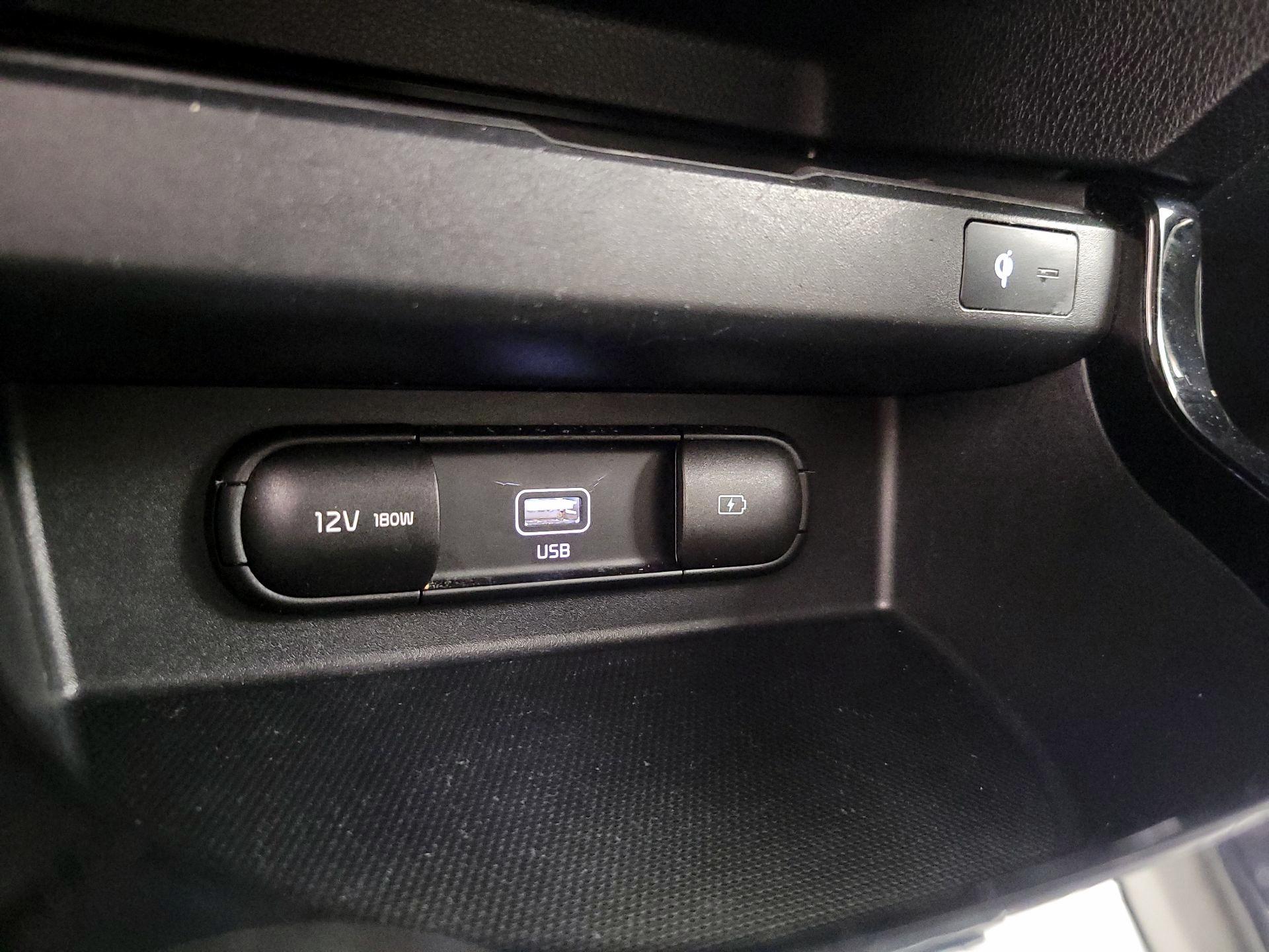 Thumbnail: 2021 Kia Seltos - 19