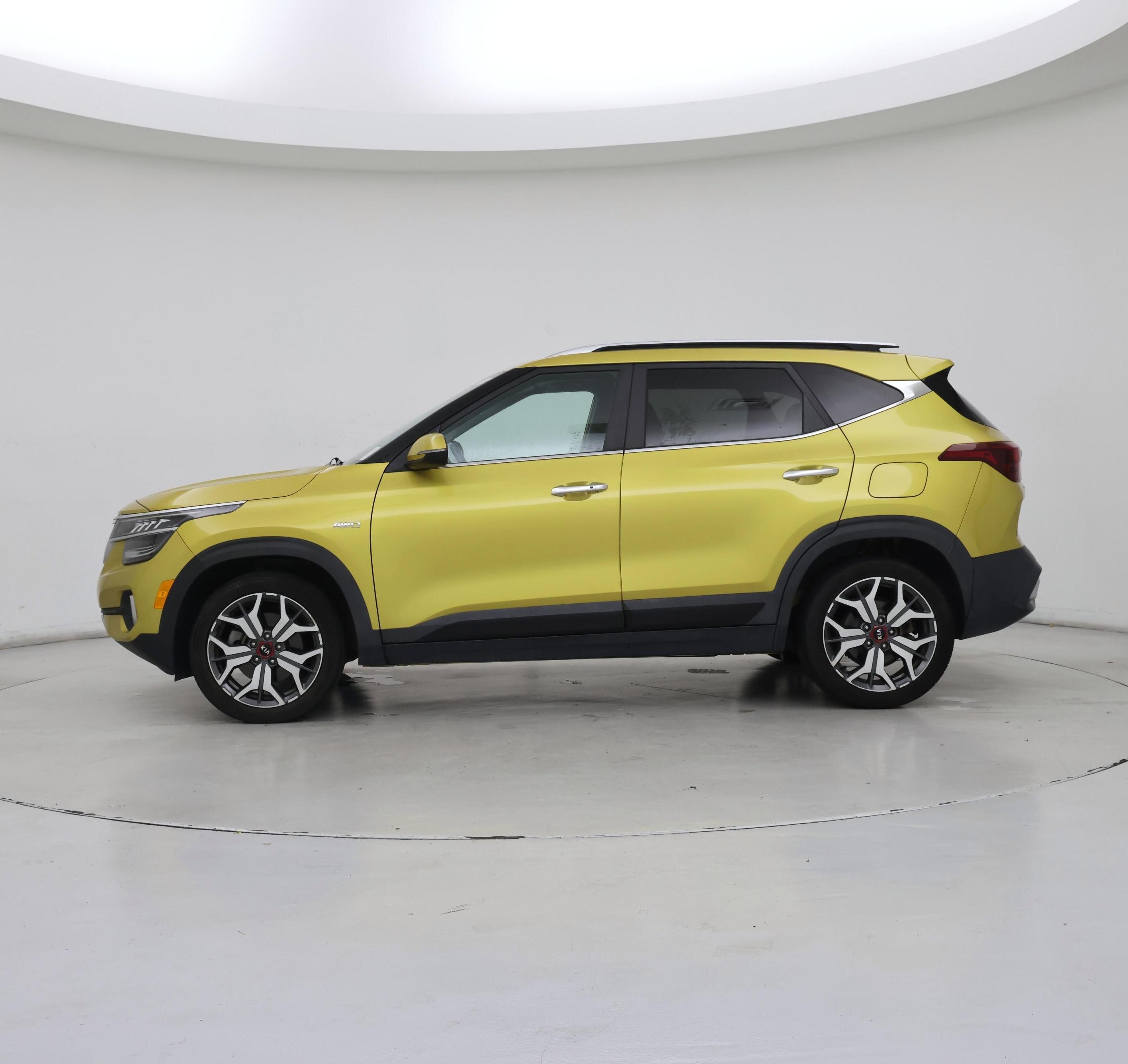 Thumbnail: 2021 Kia Seltos - 3