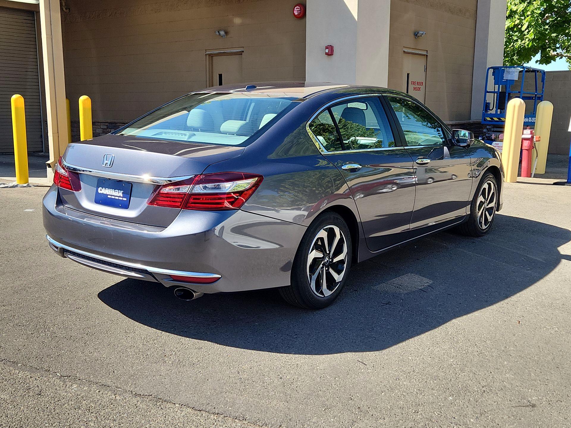 Thumbnail: 2016 Honda Accord - 5