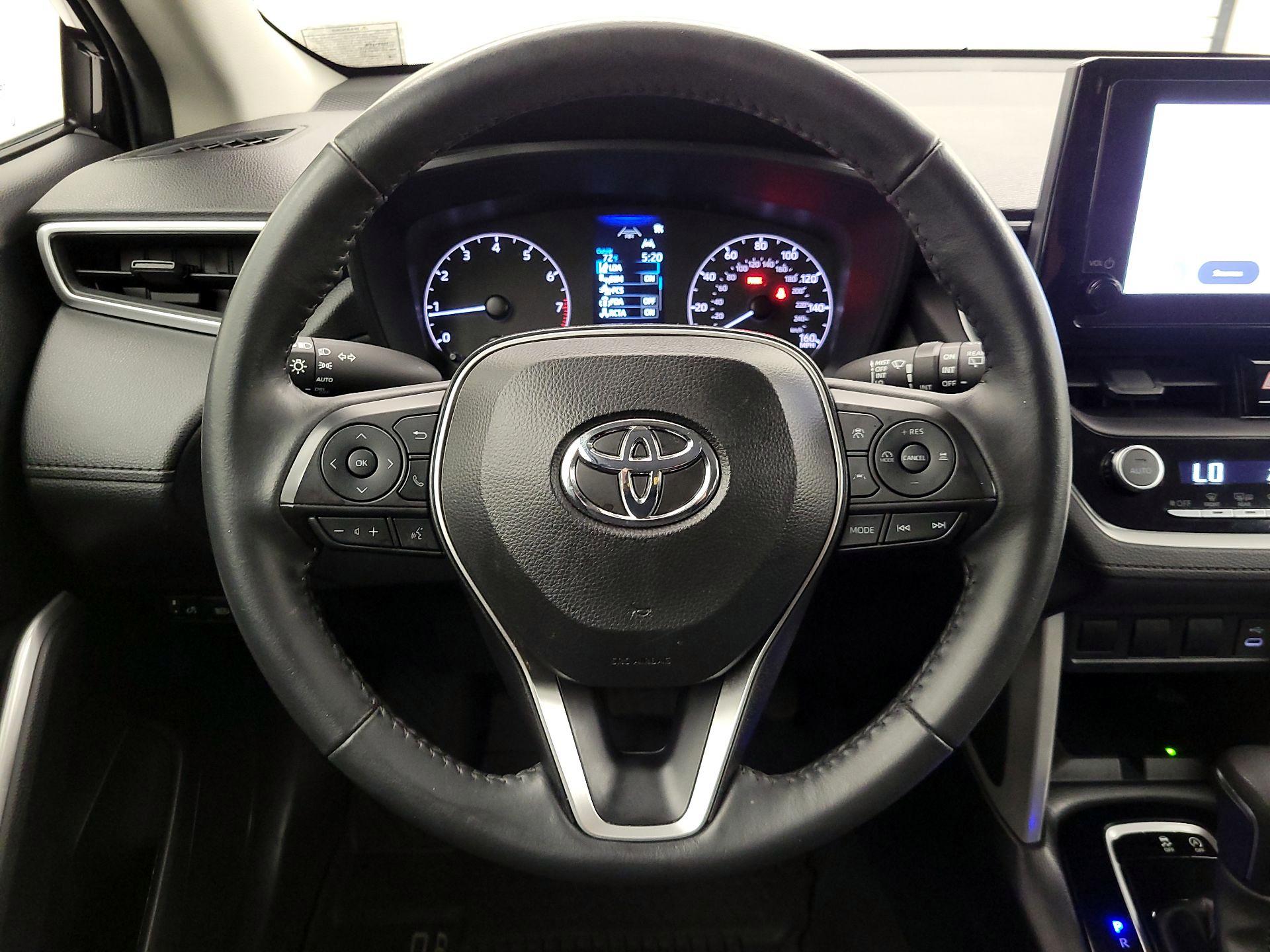 Thumbnail: 2024 Toyota Corolla Cross - 10