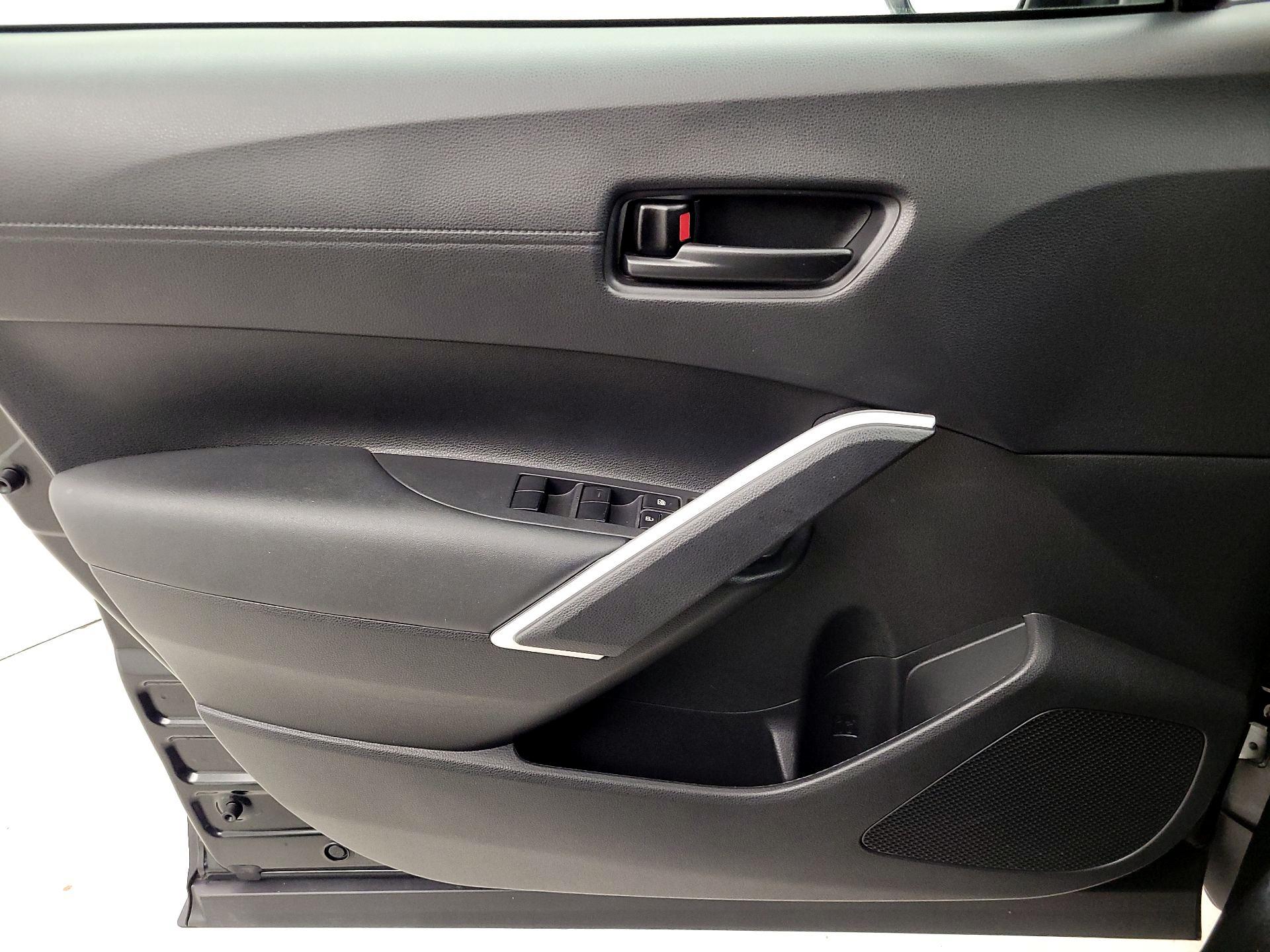 Thumbnail: 2024 Toyota Corolla Cross - 12