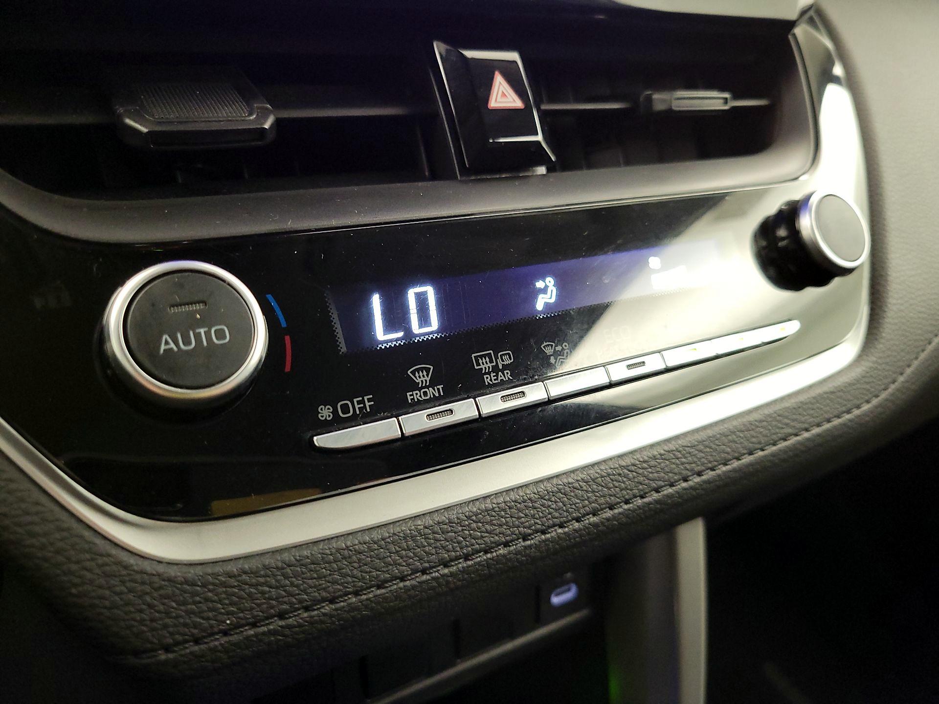 Thumbnail: 2024 Toyota Corolla Cross - 16