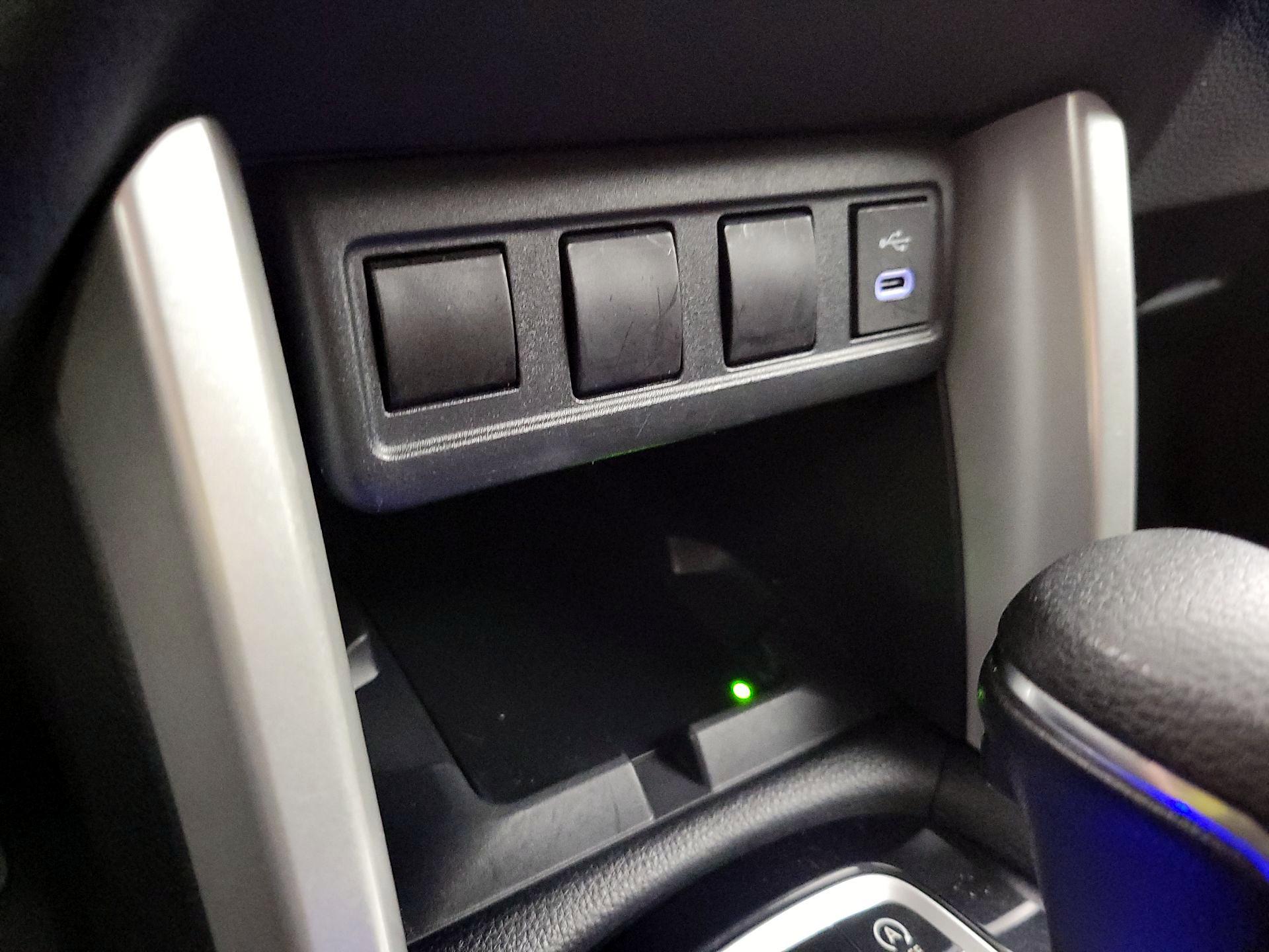 Thumbnail: 2024 Toyota Corolla Cross - 18