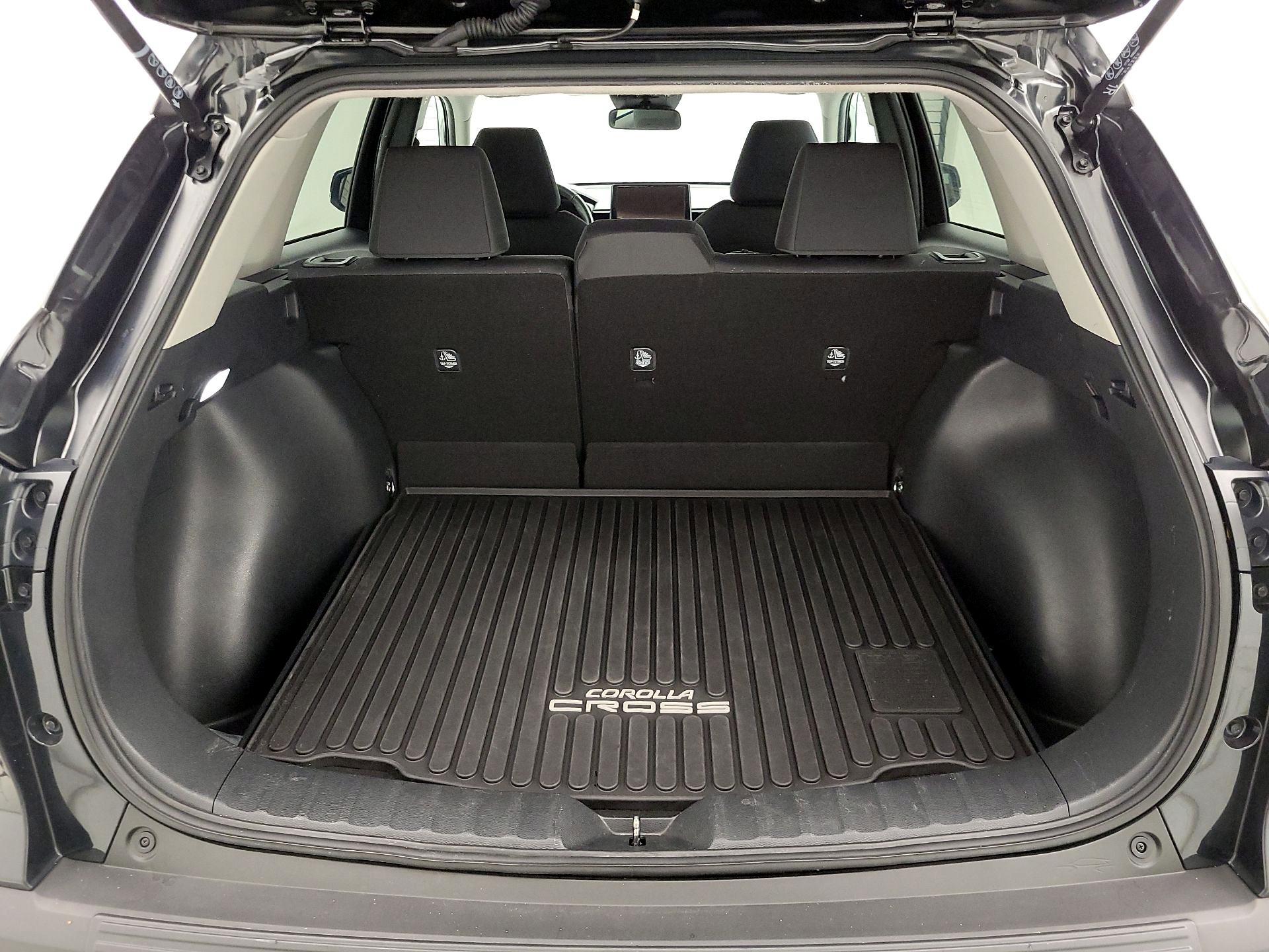 Thumbnail: 2024 Toyota Corolla Cross - 20