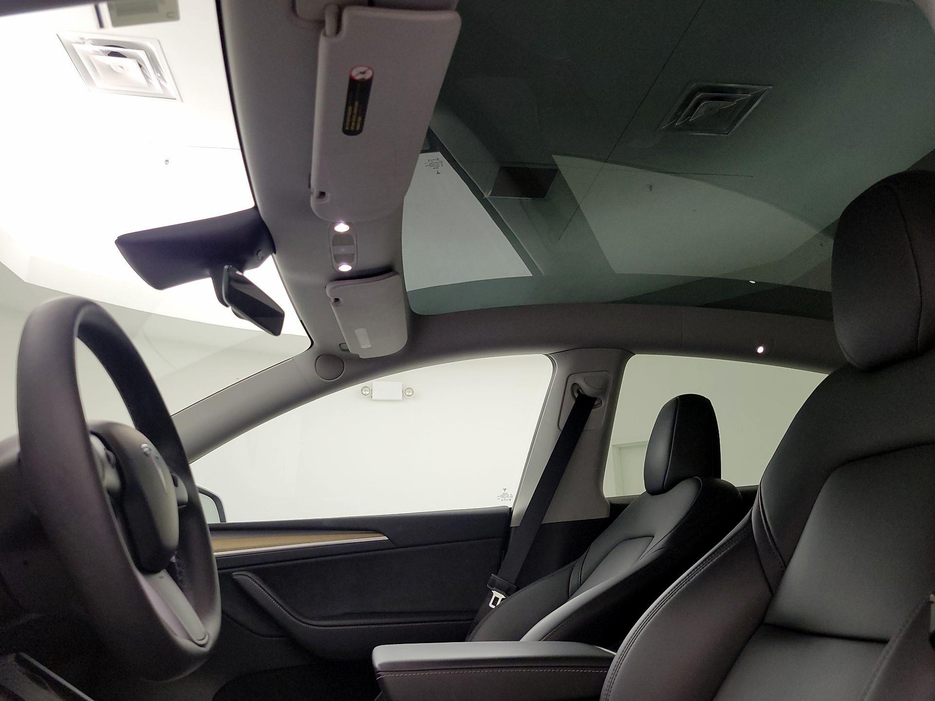 Thumbnail: 2023 Tesla Model Y - 19