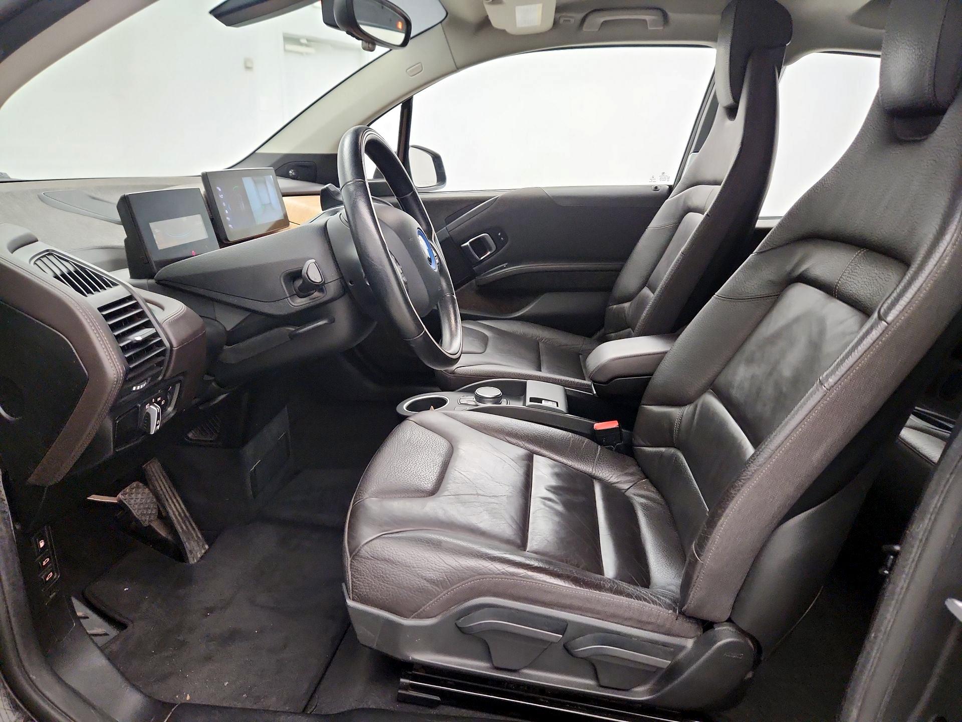 Thumbnail: 2018 BMW i3 - 11