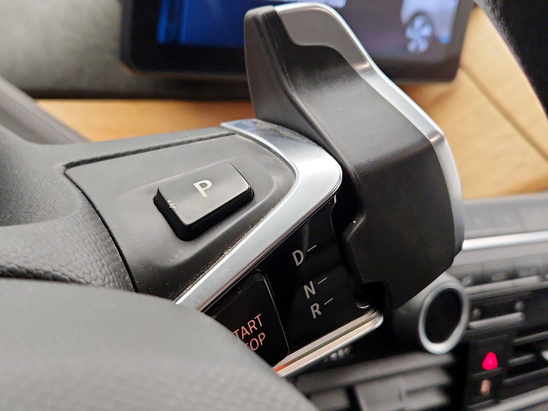 Thumbnail: 2018 BMW i3 - 16