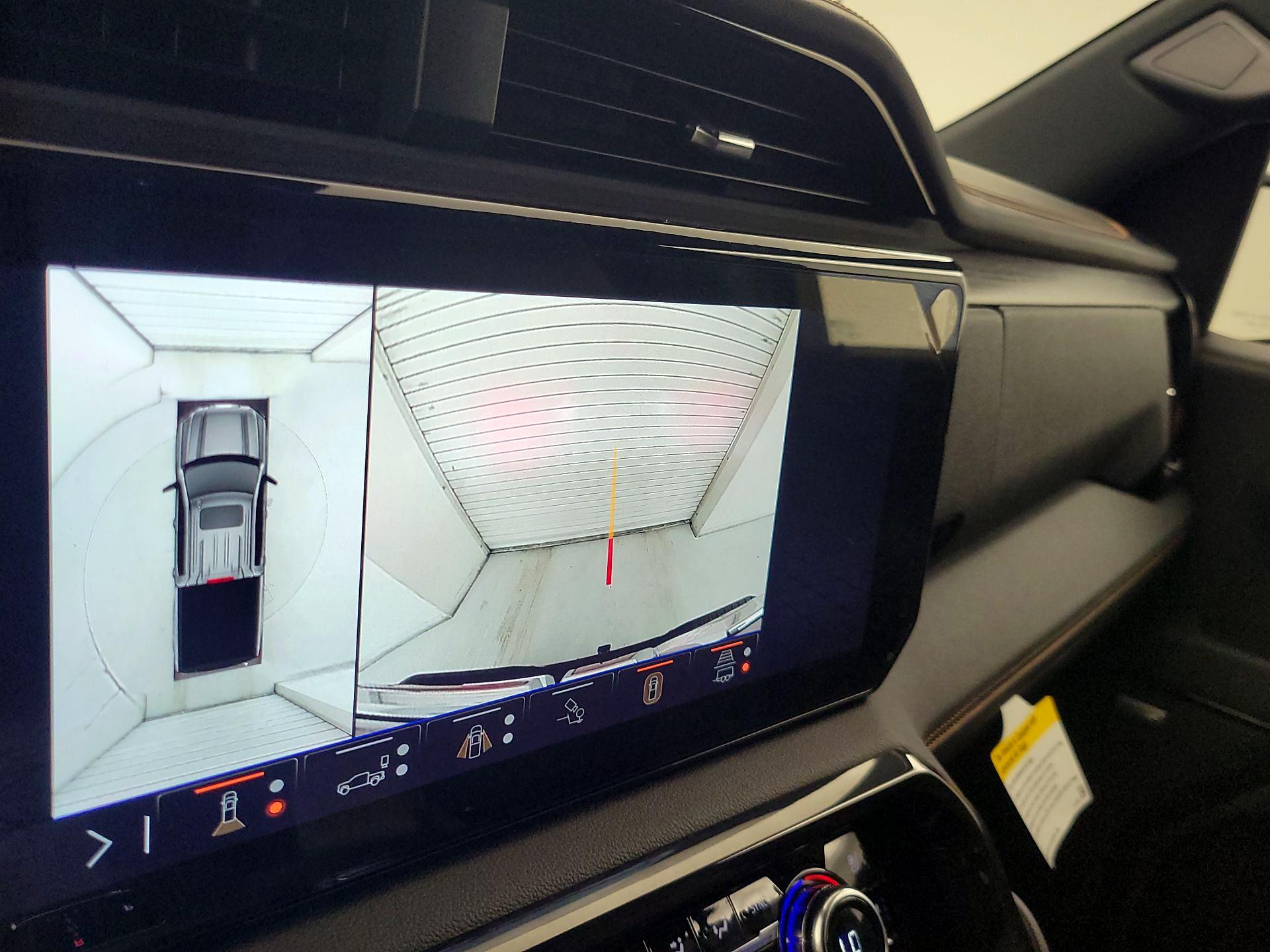 Thumbnail: 2025 GMC Sierra 1500 - 14