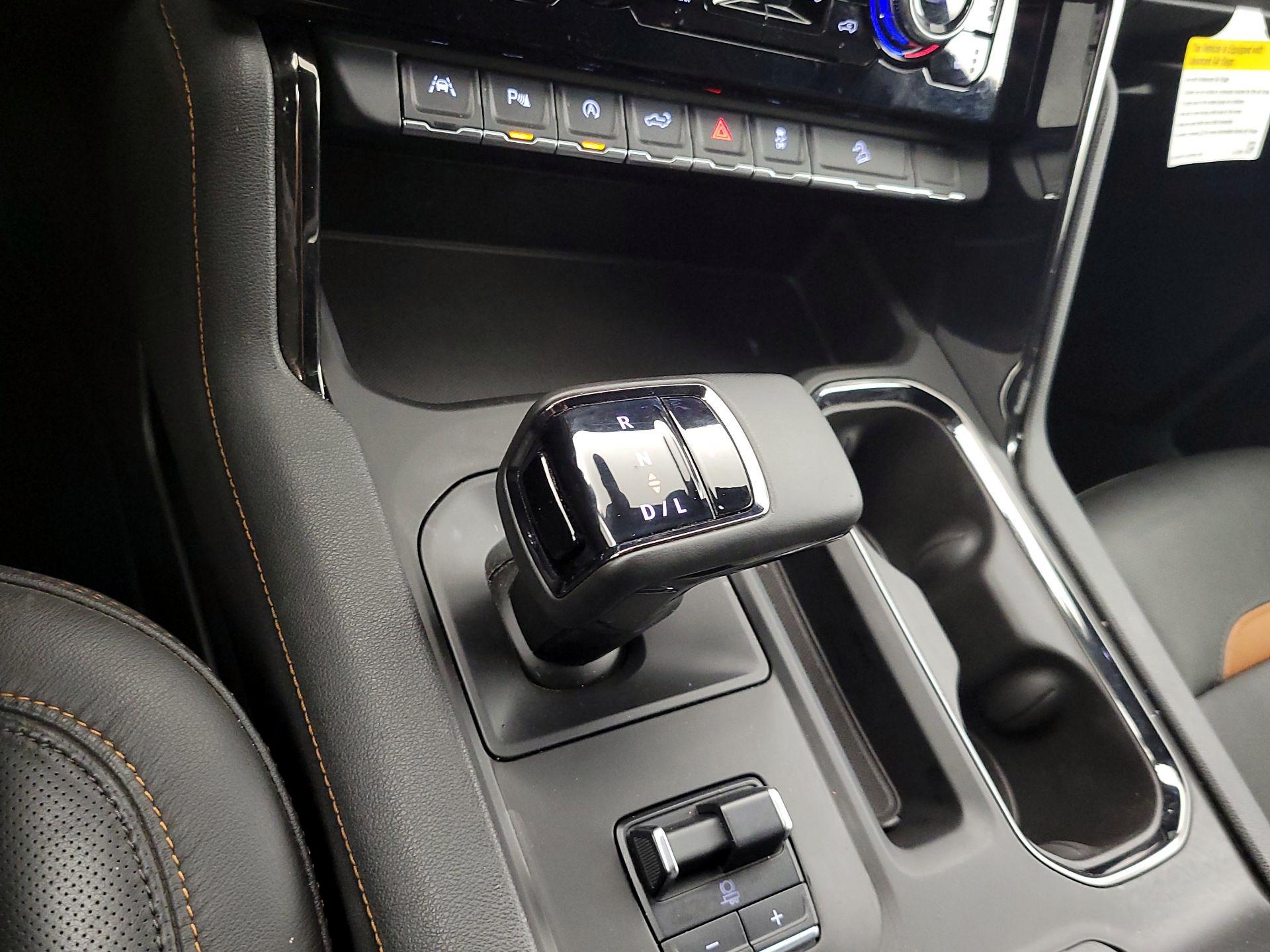 Thumbnail: 2025 GMC Sierra 1500 - 18