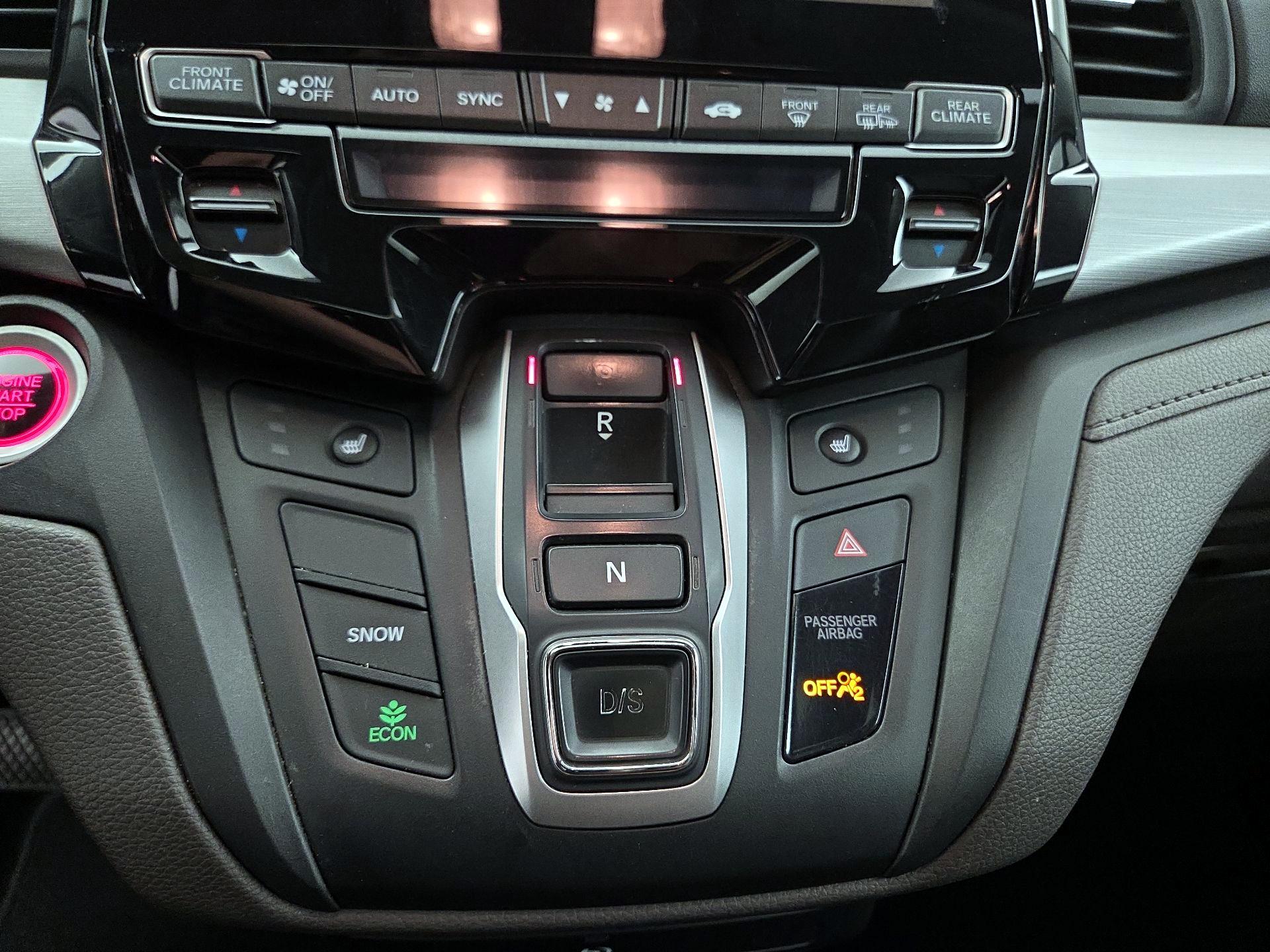 Thumbnail: 2019 Honda Odyssey - 18