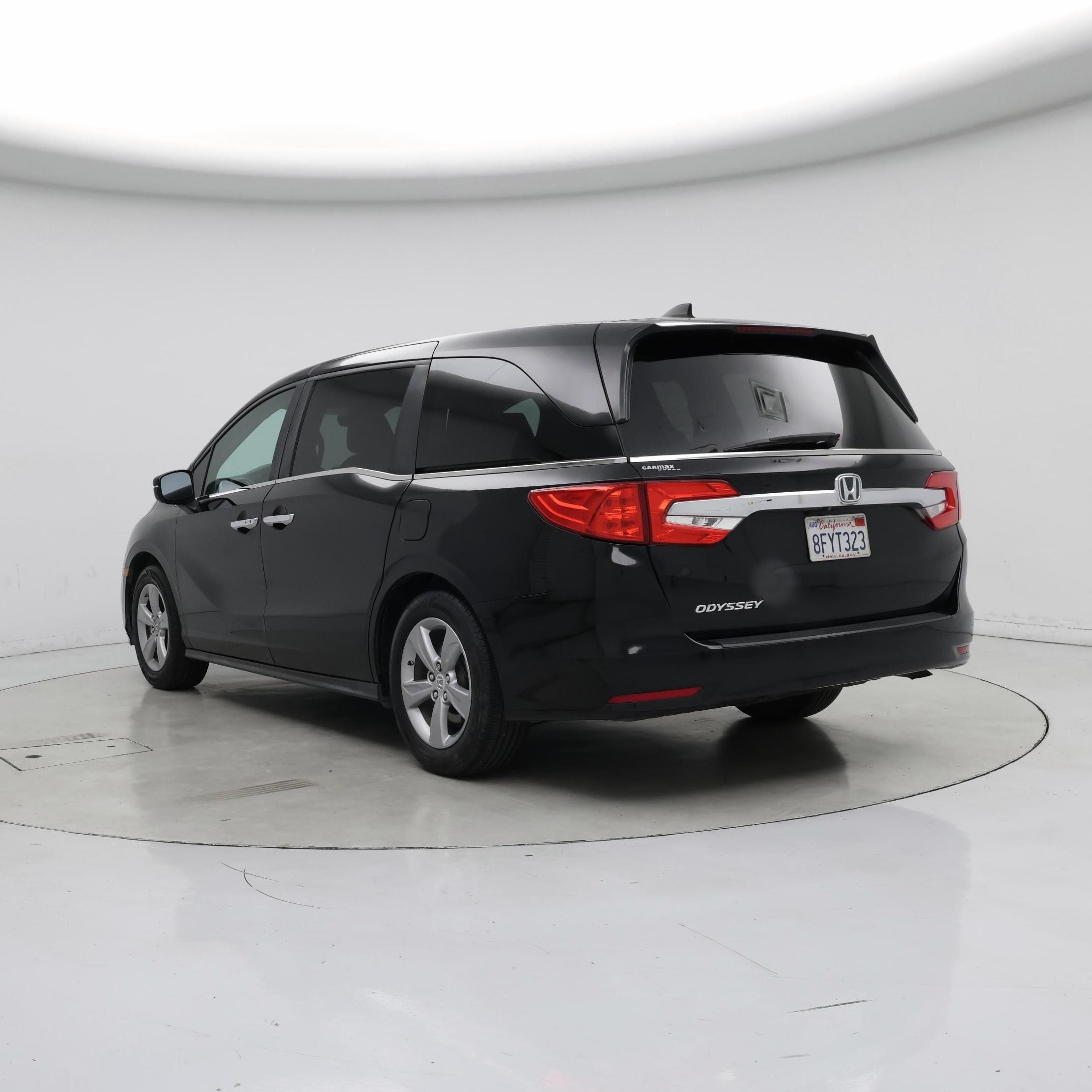 Thumbnail: 2019 Honda Odyssey - 2