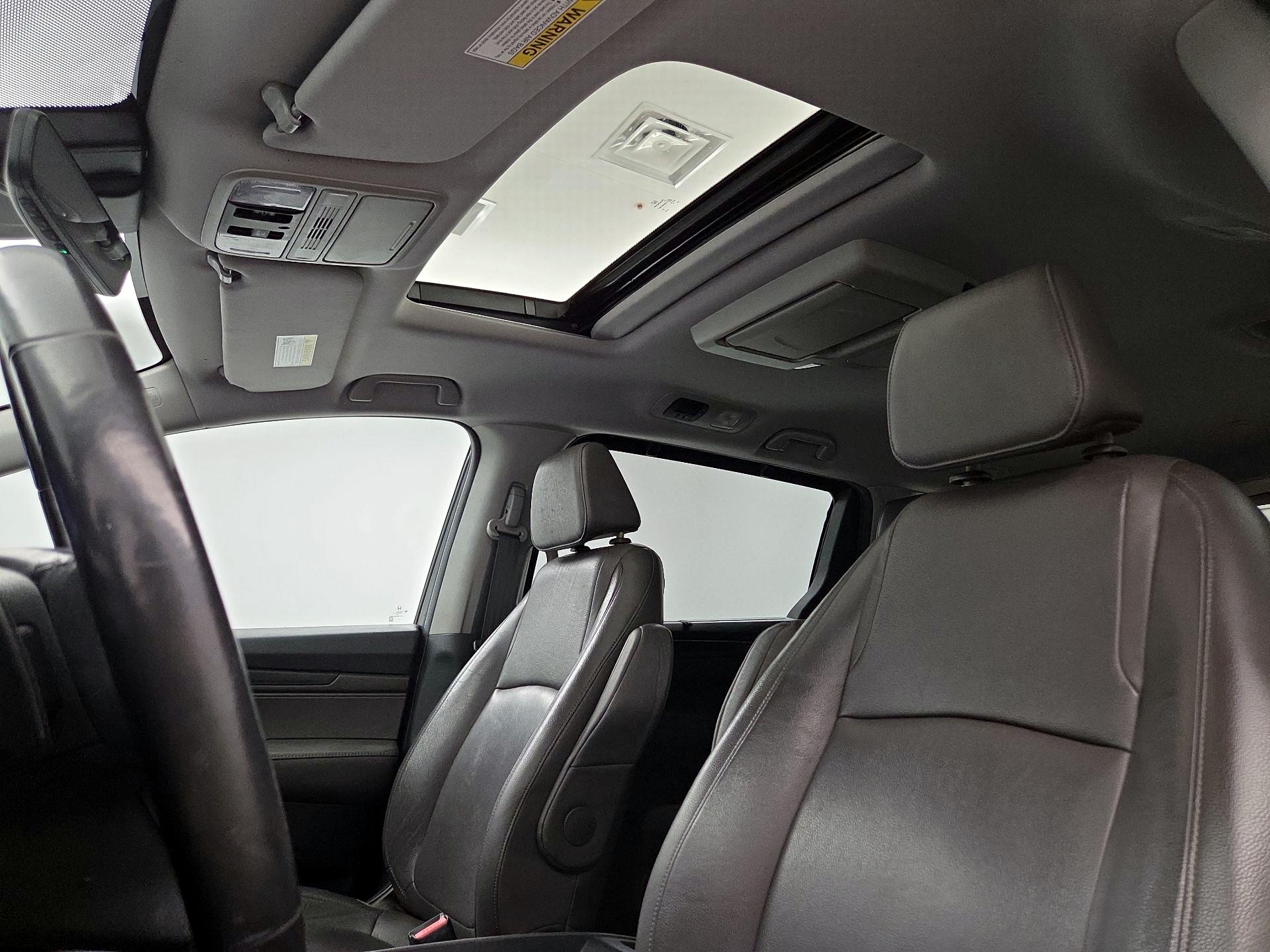 Thumbnail: 2019 Honda Odyssey - 20
