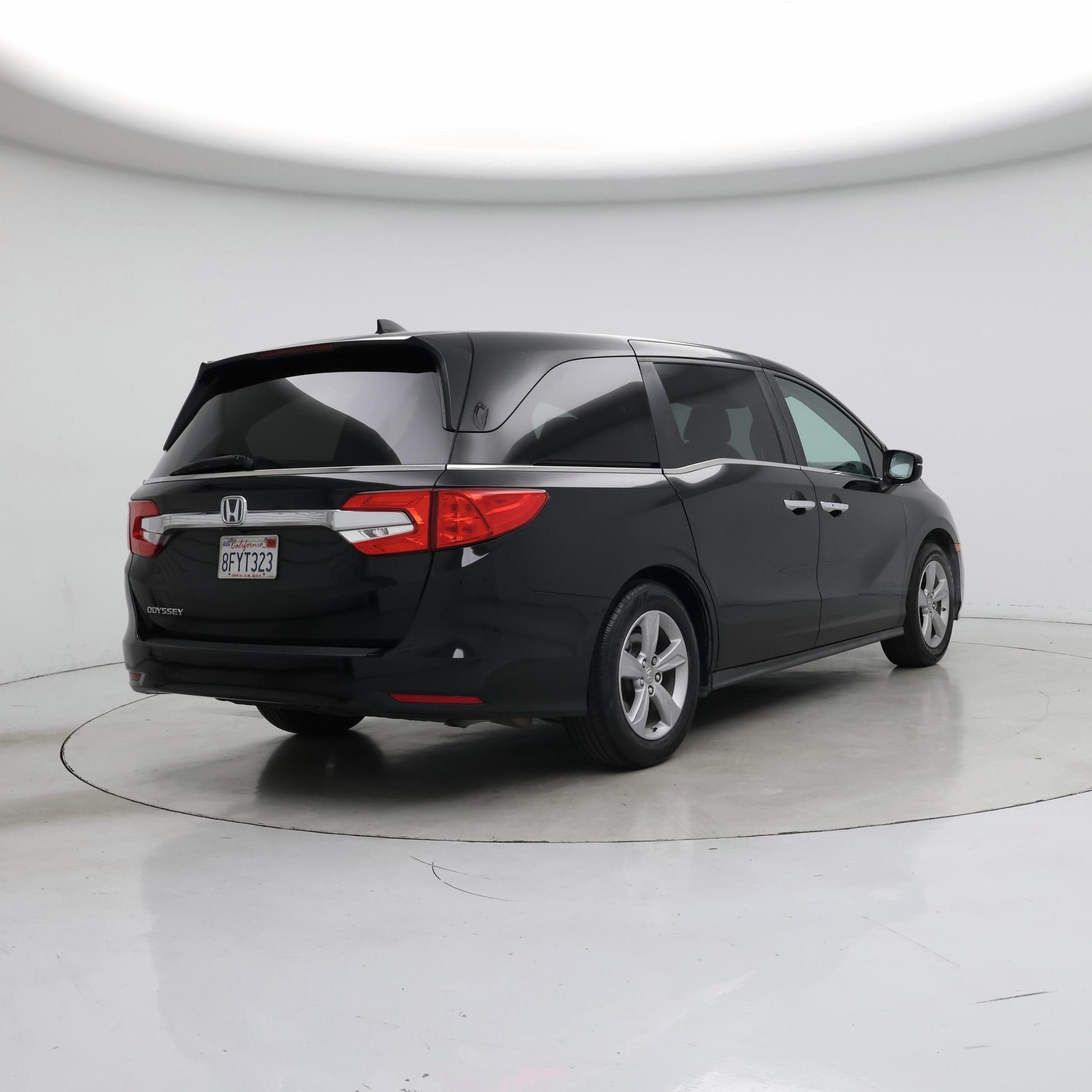 Thumbnail: 2019 Honda Odyssey - 8