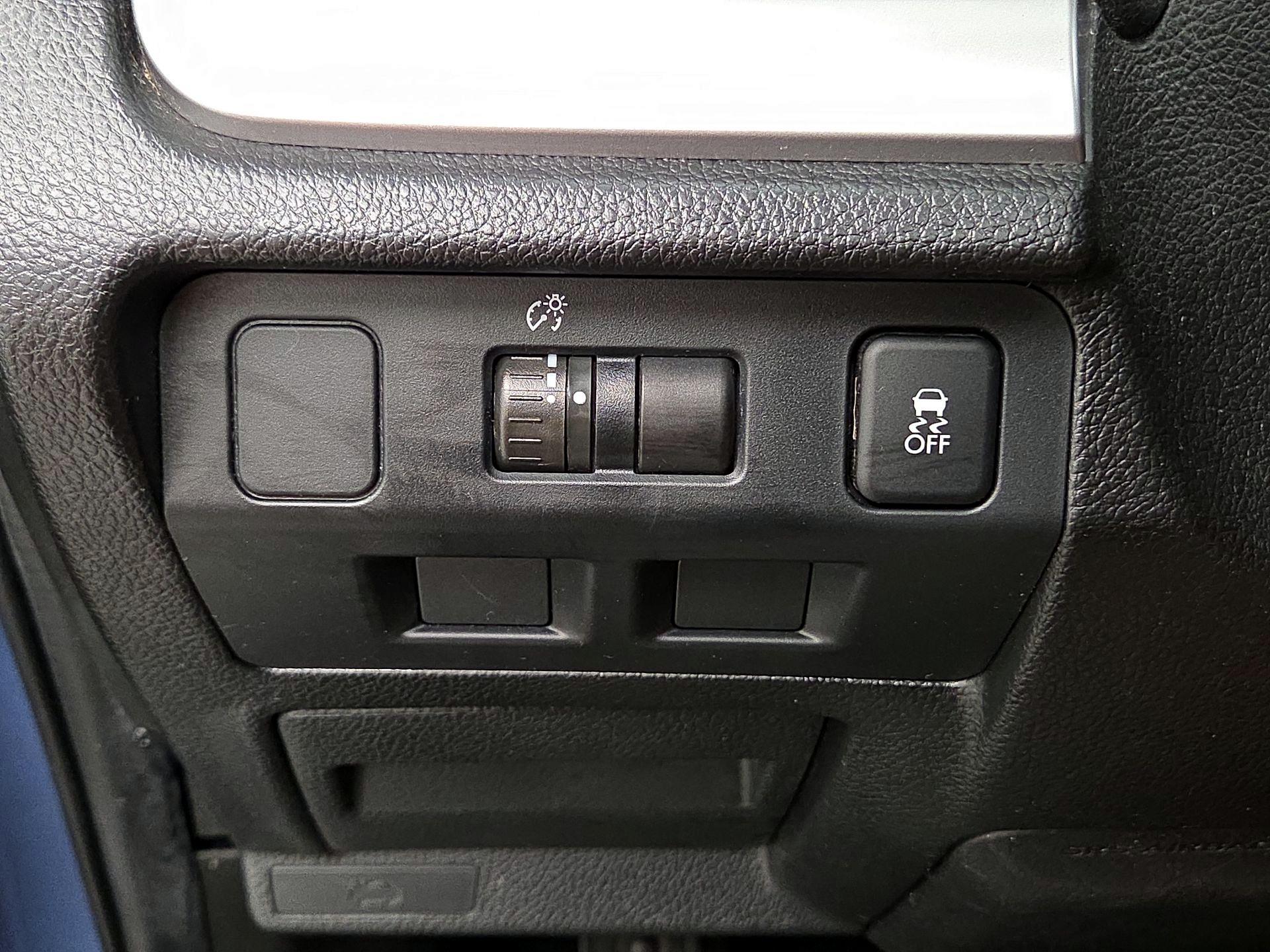 Thumbnail: 2015 Subaru Forester - 13