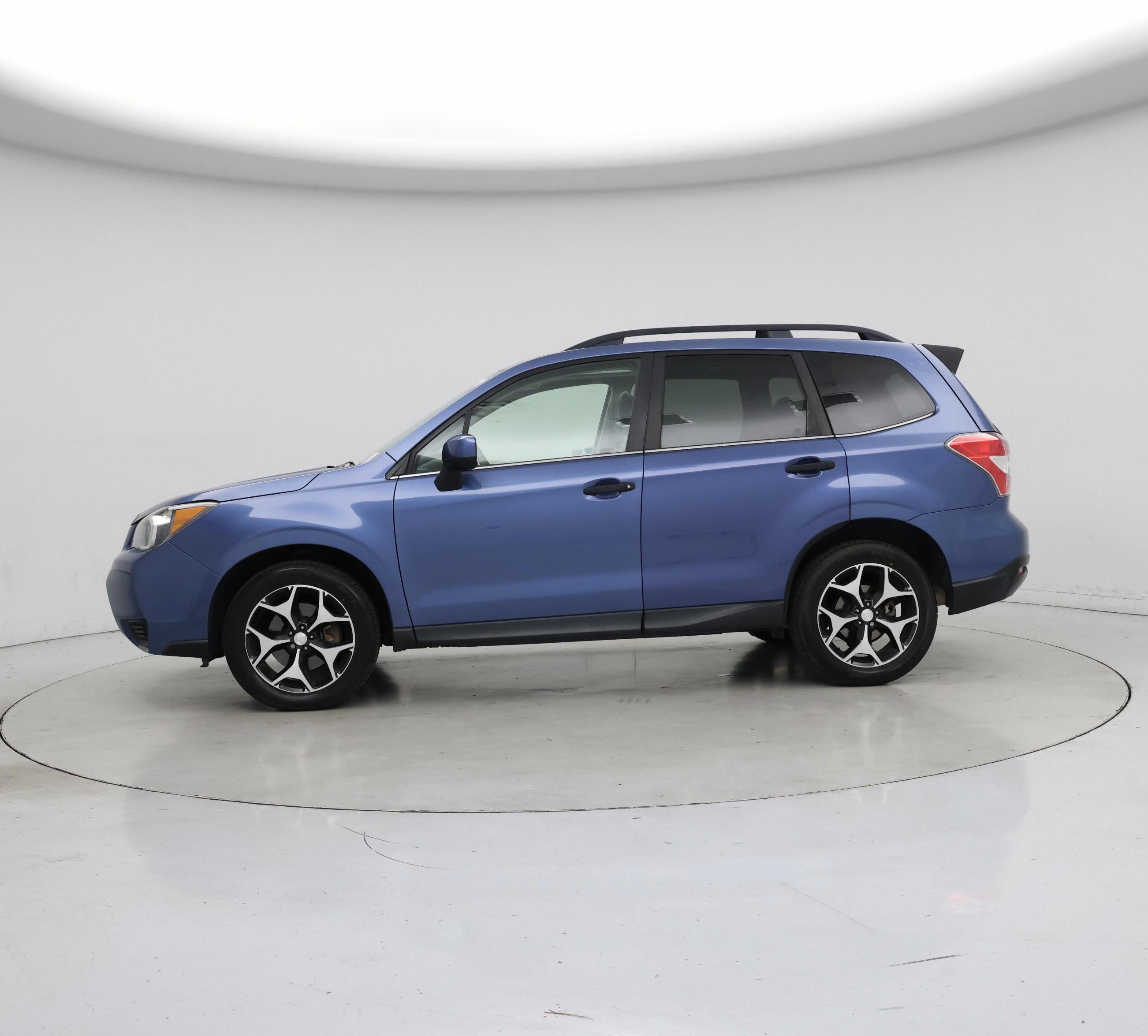Thumbnail: 2015 Subaru Forester - 3