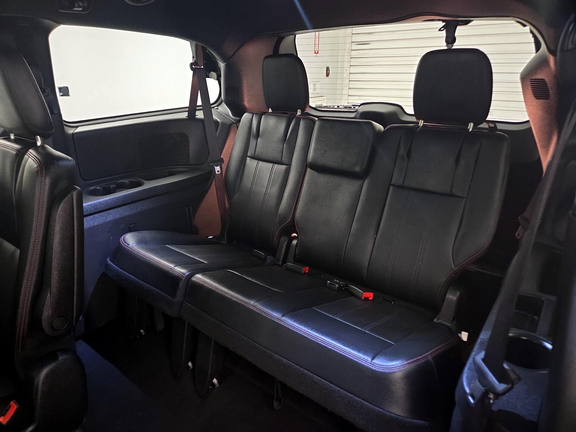 Thumbnail: 2019 Dodge Grand Caravan - 20