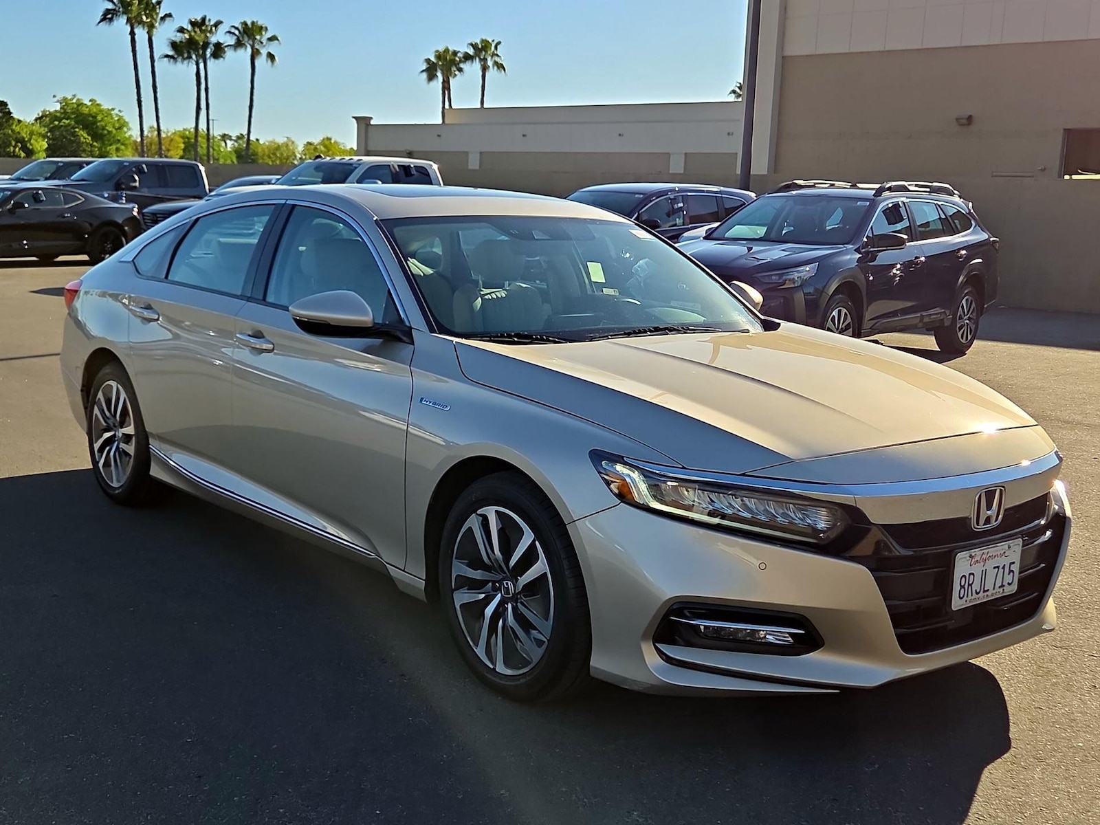 2020 Honda Accord Hybrid Touring - Photo 2