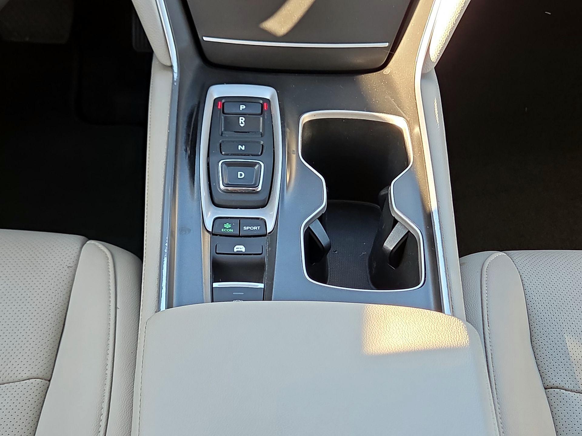 Thumbnail: 2020 Honda Accord - 16