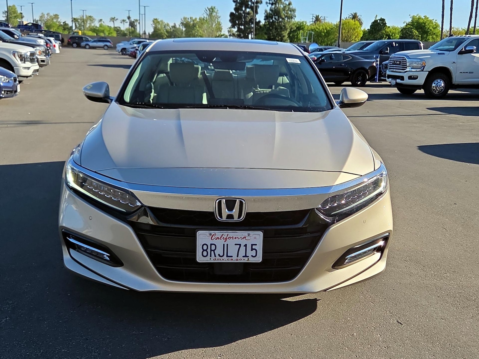 2020 Honda Accord Hybrid Touring - Photo 3