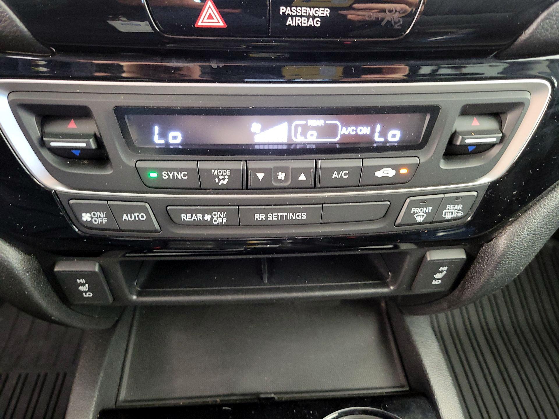 Thumbnail: 2017 Honda Ridgeline - 17