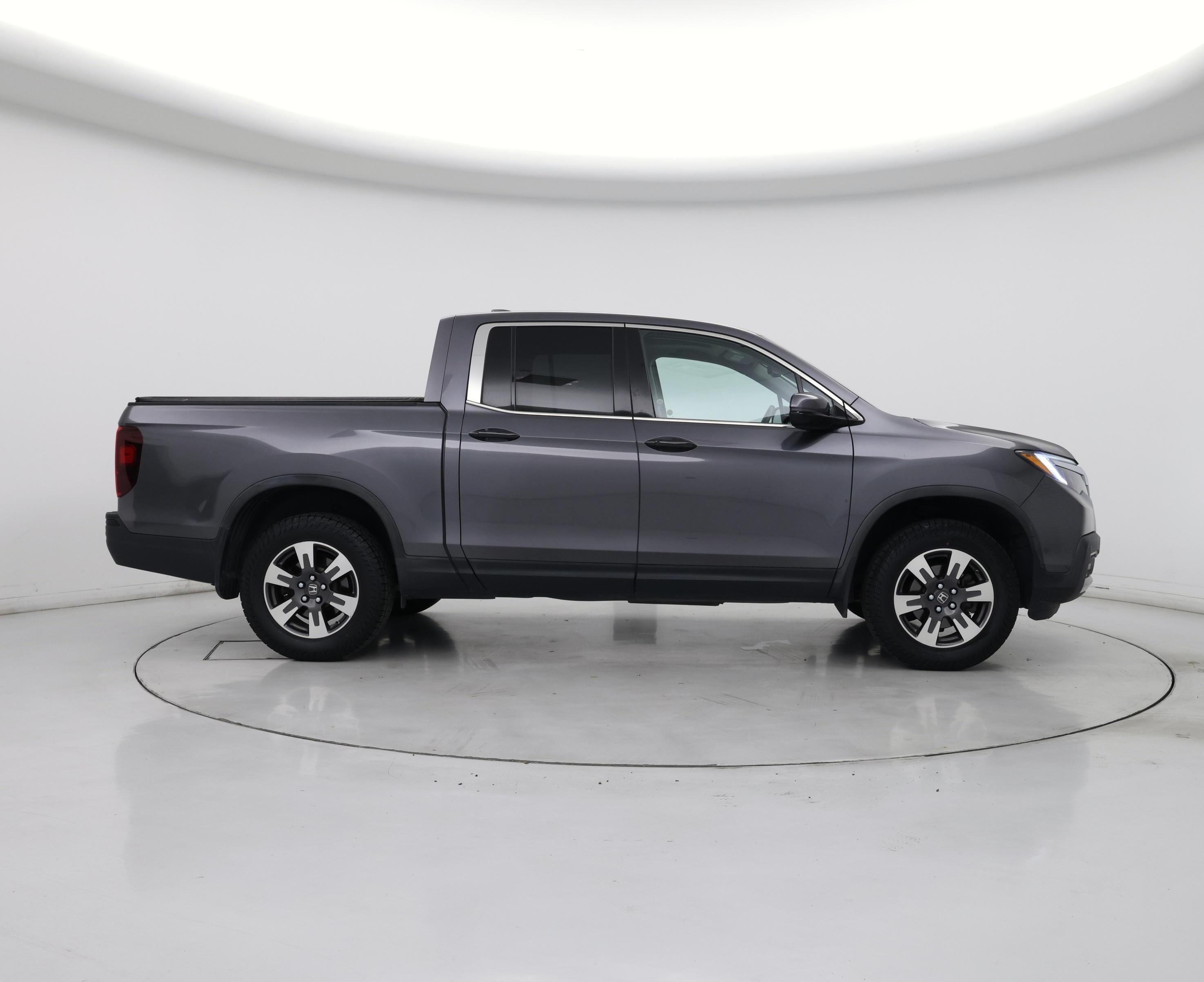 Thumbnail: 2017 Honda Ridgeline - 7