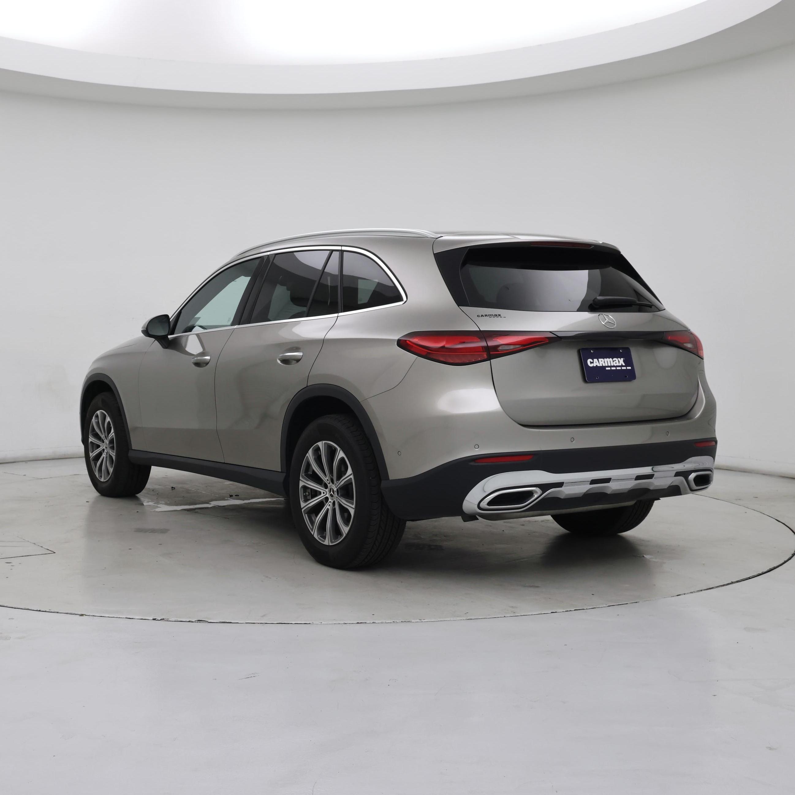 Thumbnail: 2024 Mercedes-Benz GLC - 2