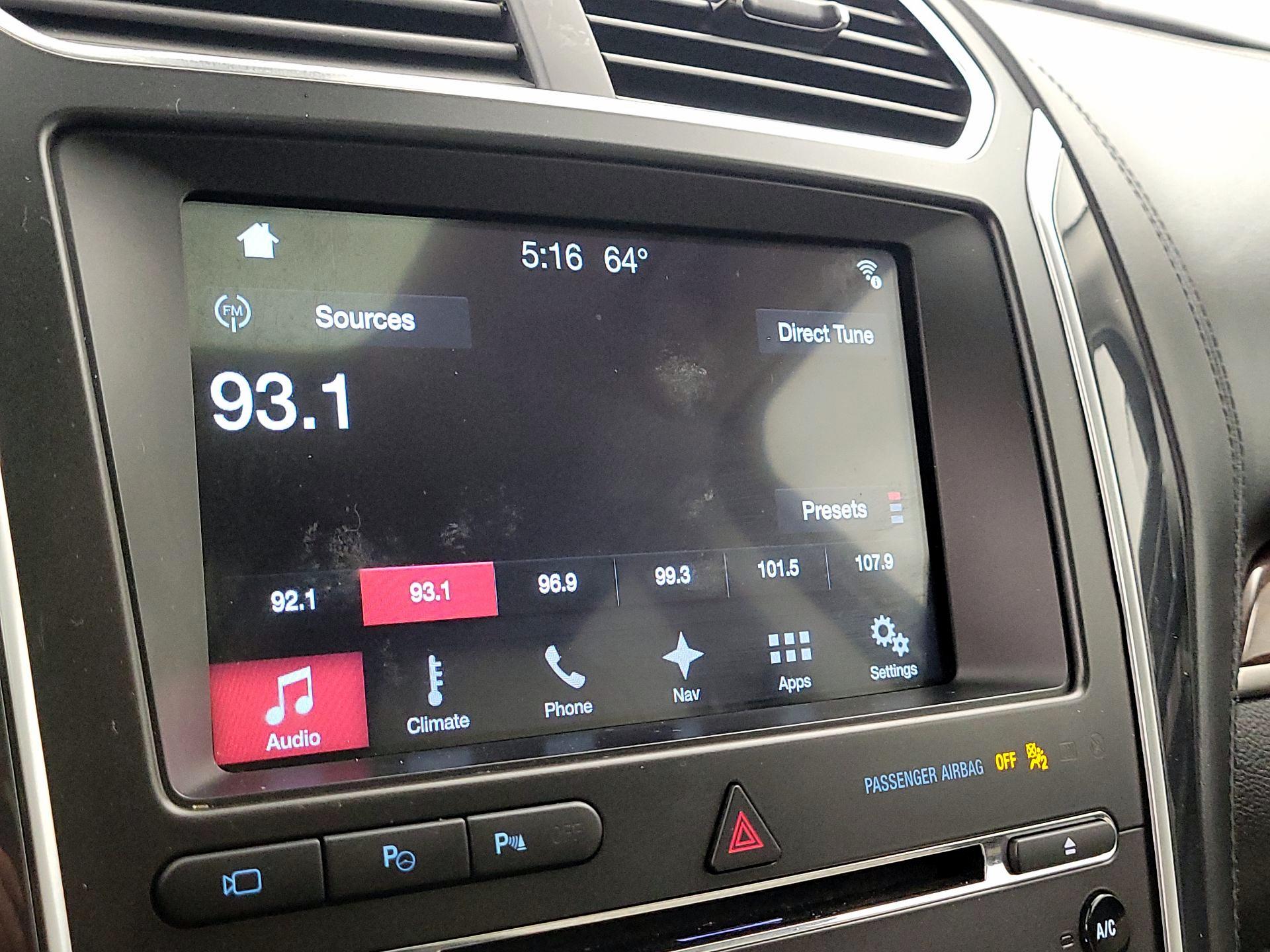 Thumbnail: 2017 Ford Explorer - 16