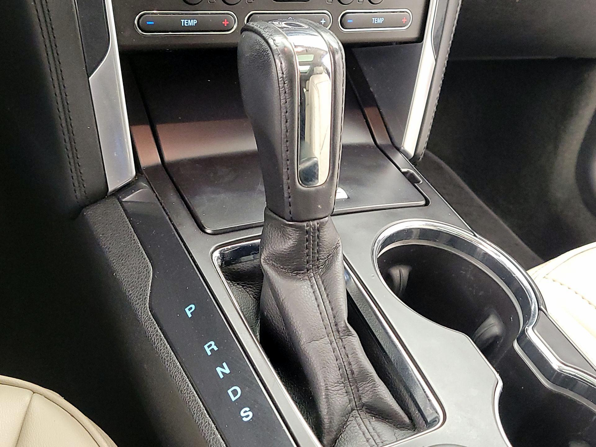 Thumbnail: 2017 Ford Explorer - 18