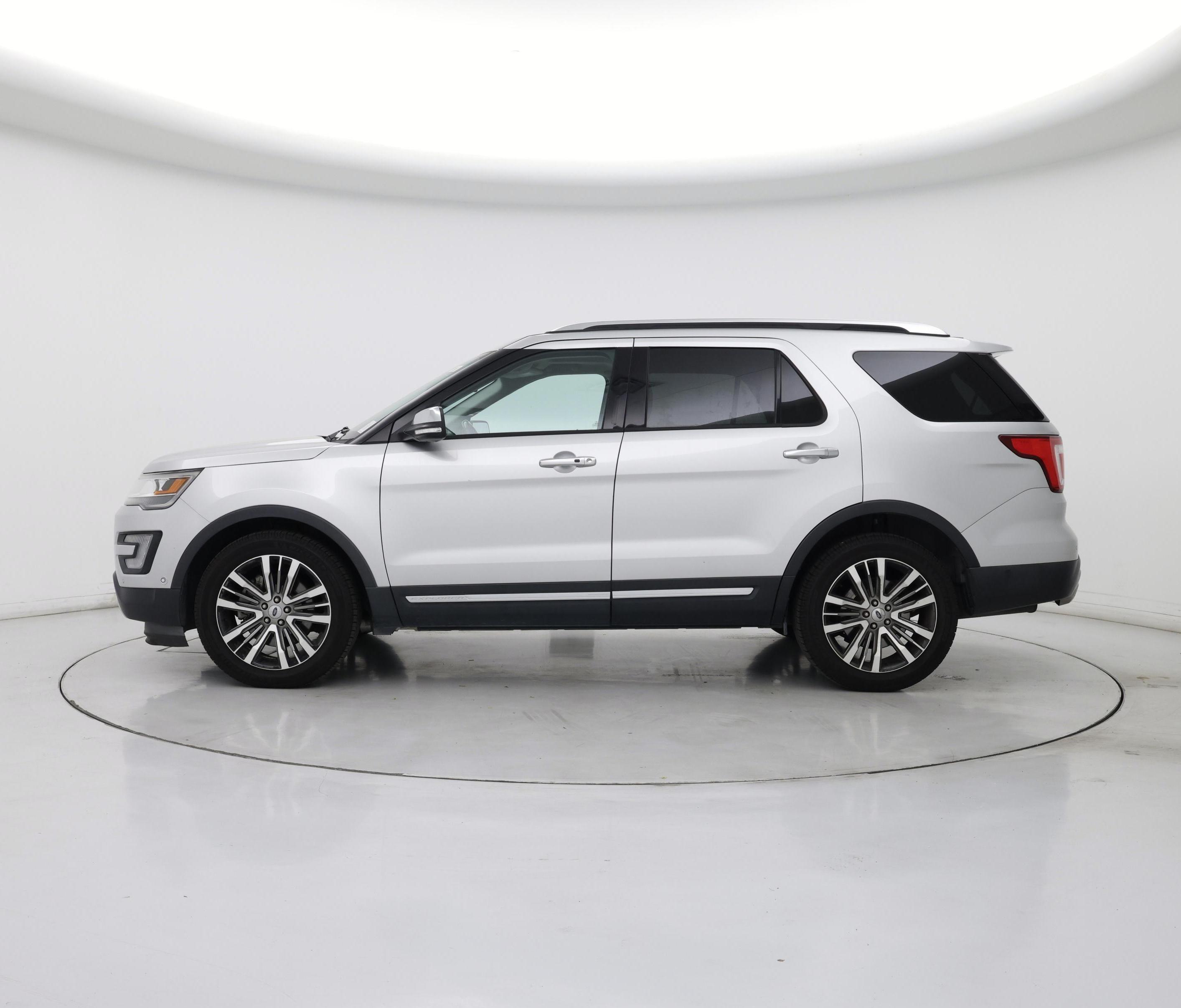 Thumbnail: 2017 Ford Explorer - 3