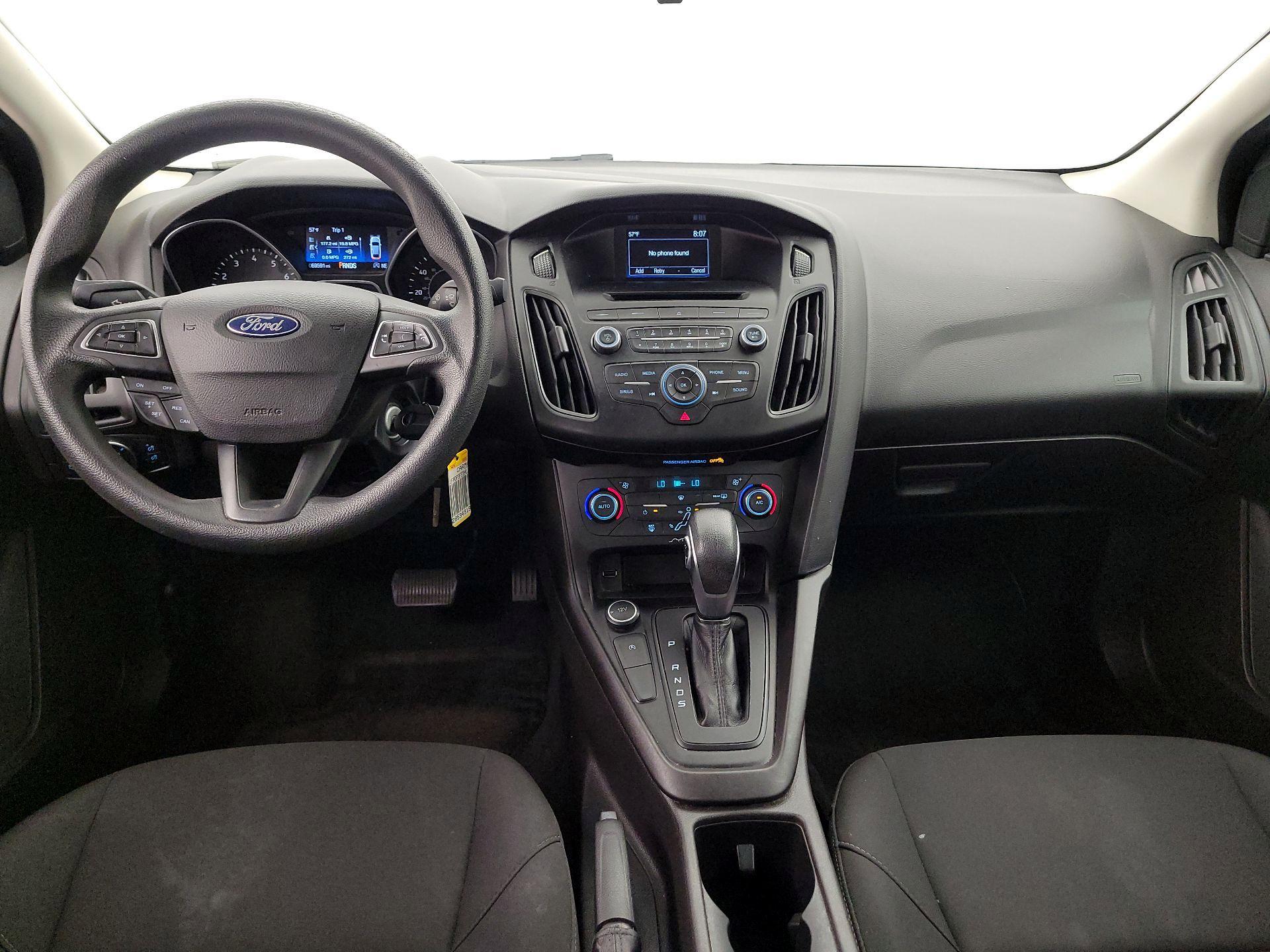 Thumbnail: 2017 Ford Focus - 9