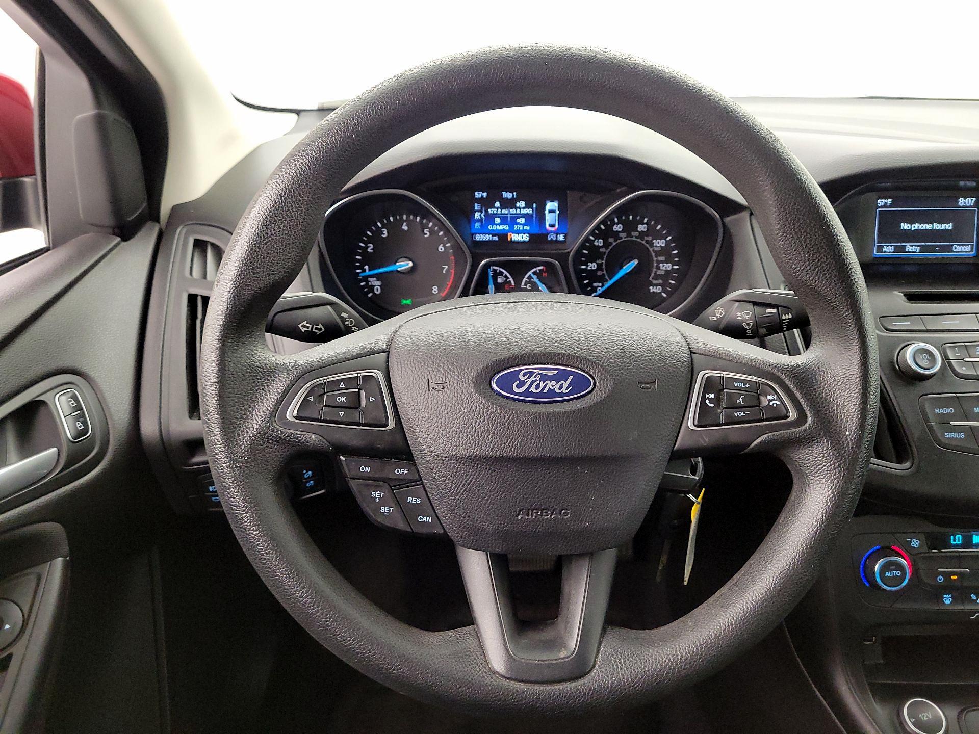 Thumbnail: 2017 Ford Focus - 10