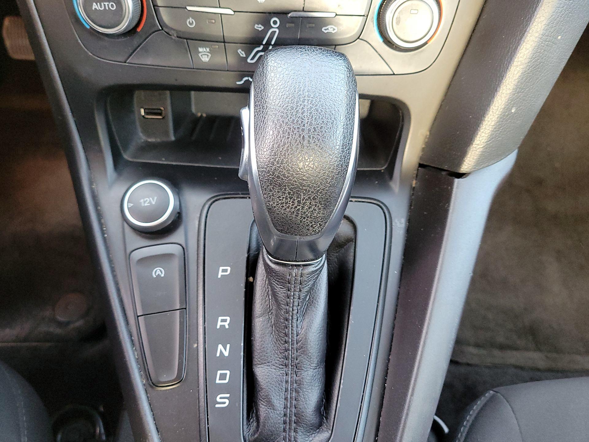 Thumbnail: 2017 Ford Focus - 17