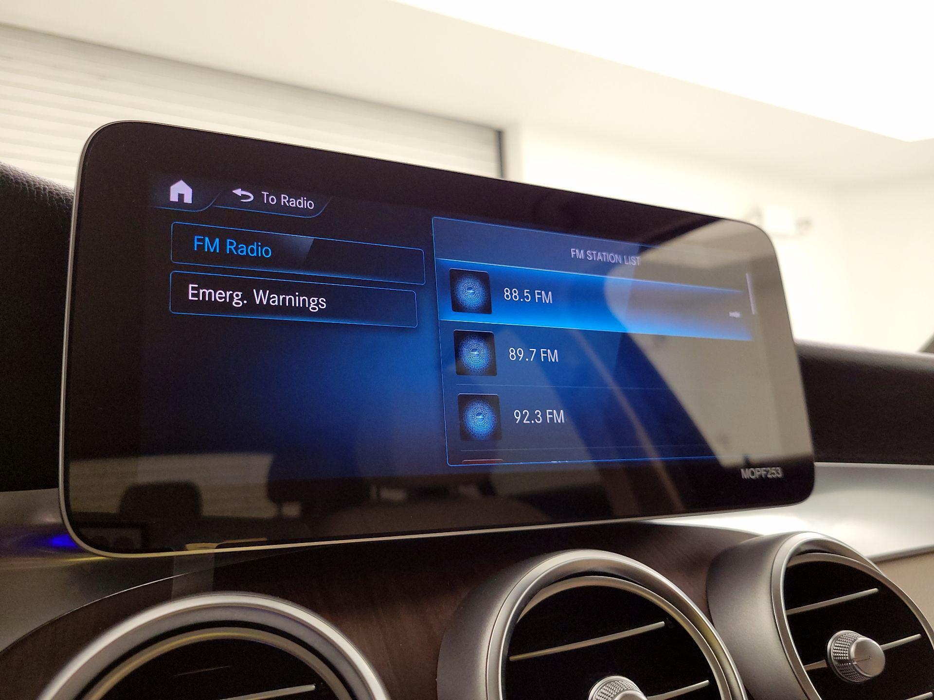 Thumbnail: 2022 Mercedes-Benz GLC - 15